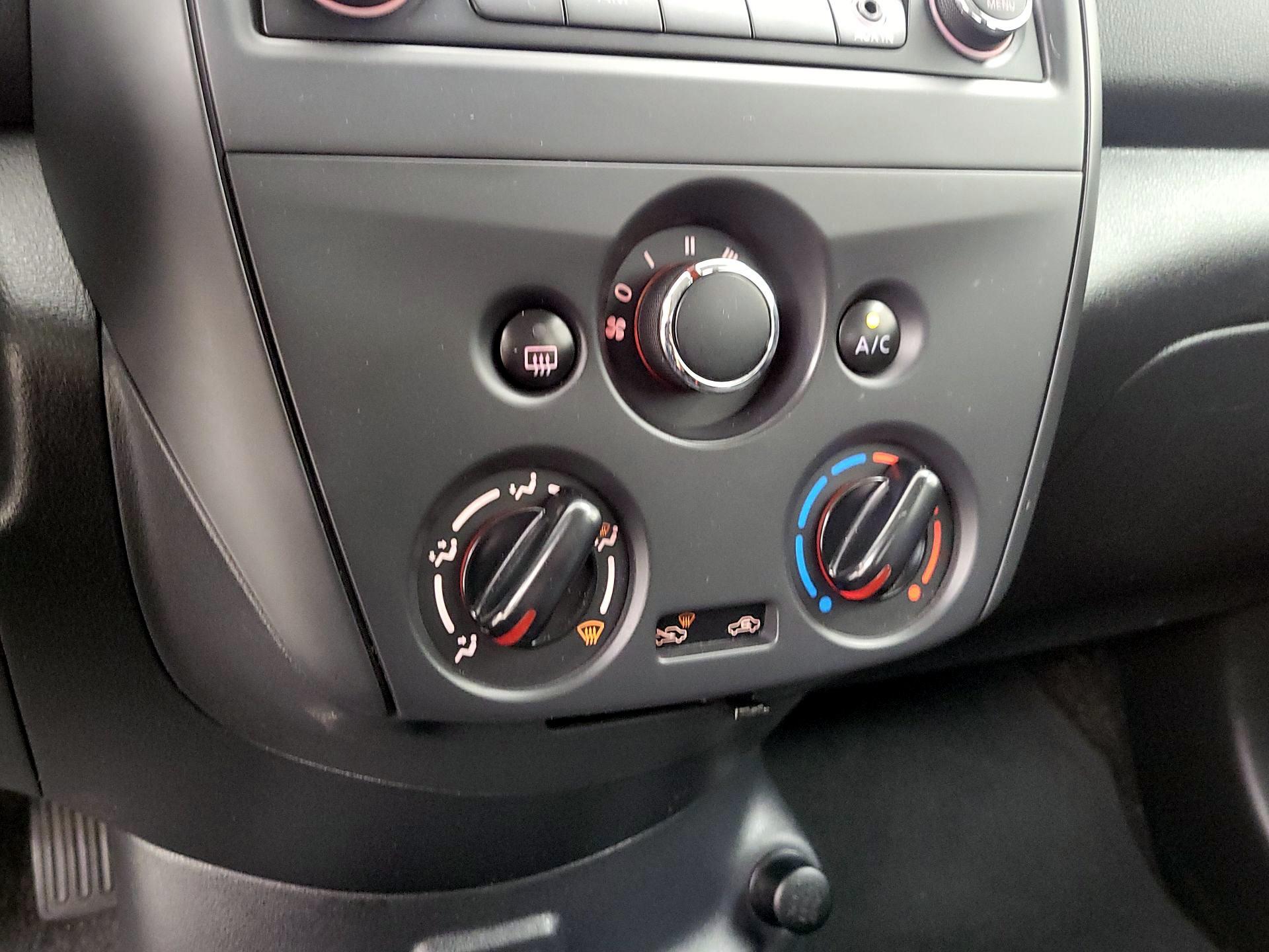 Thumbnail: 2018 Nissan Versa - 15