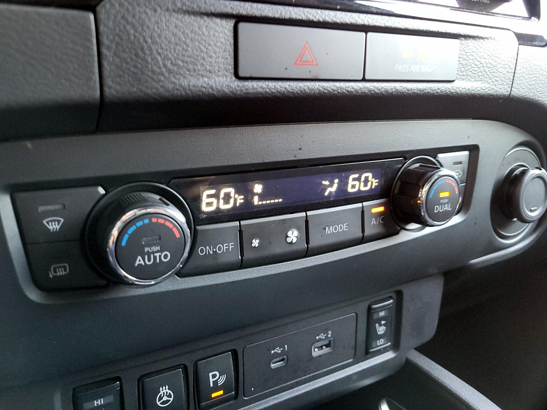 Thumbnail: 2022 Nissan Frontier - 14