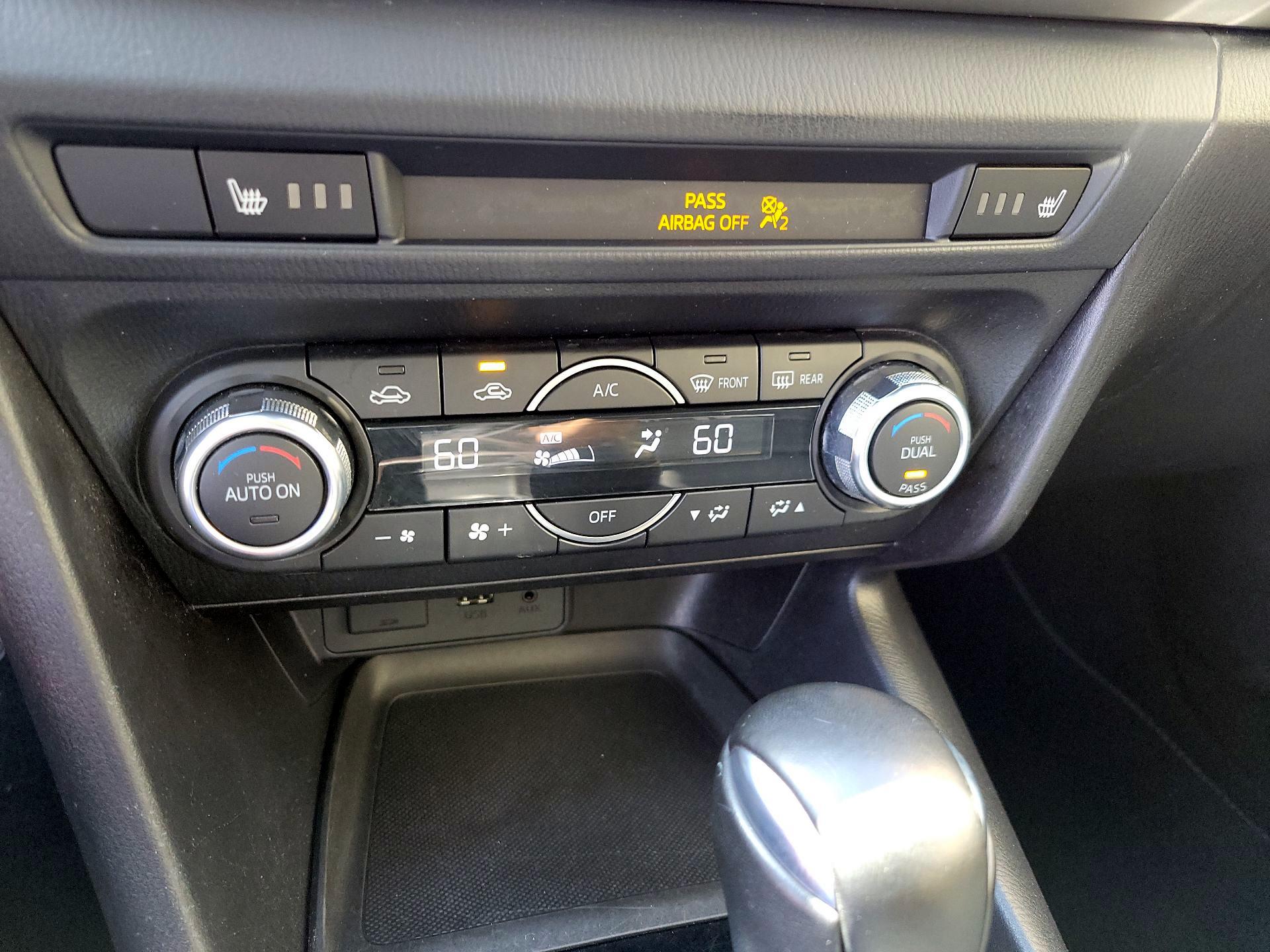 Thumbnail: 2017 Mazda Mazda3 - 14