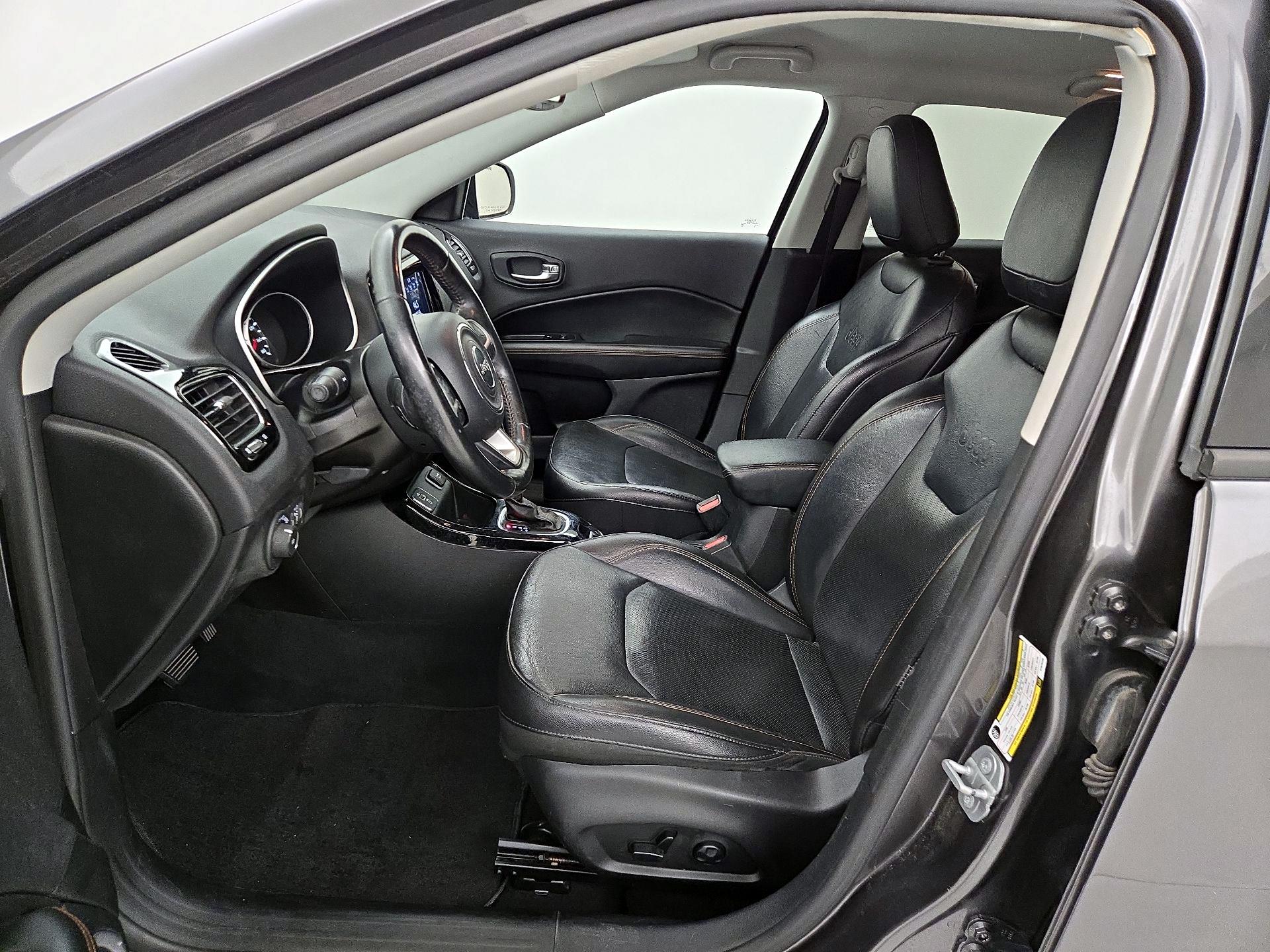 Thumbnail: 2019 Jeep Compass - 11