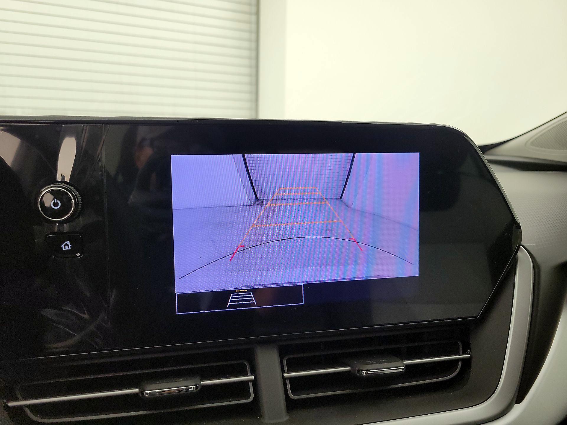 Thumbnail: 2024 Chevrolet Trax - 14