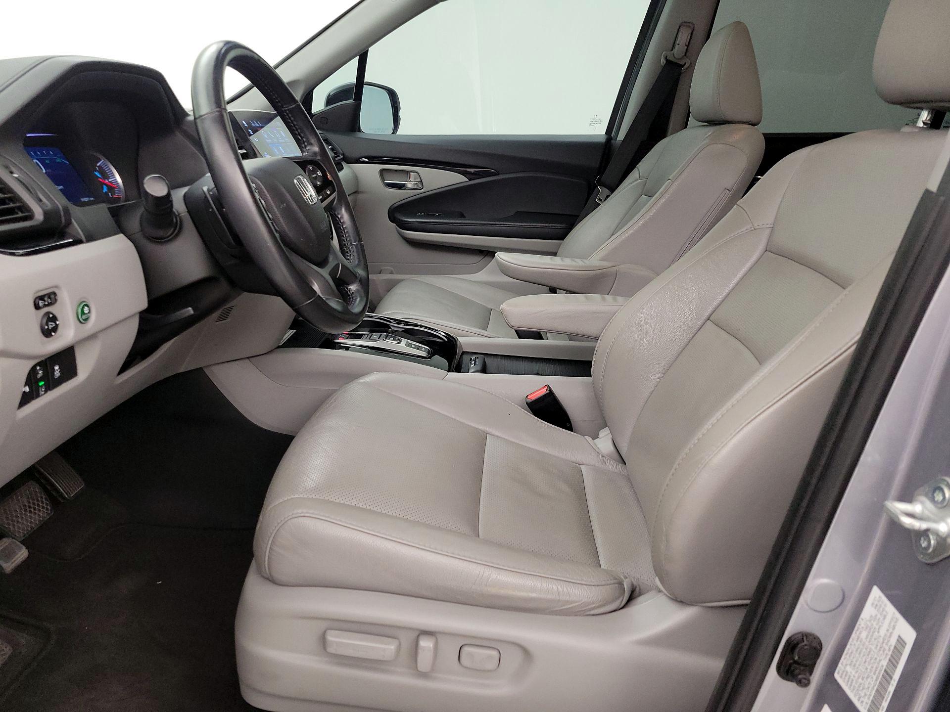 Thumbnail: 2021 Honda Pilot - 11