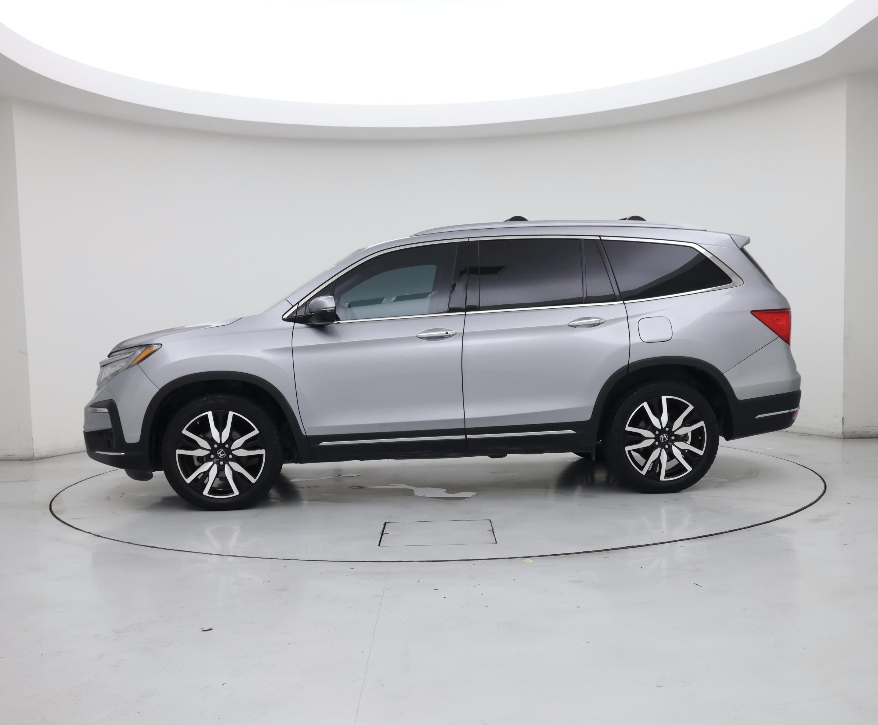 Thumbnail: 2021 Honda Pilot - 3