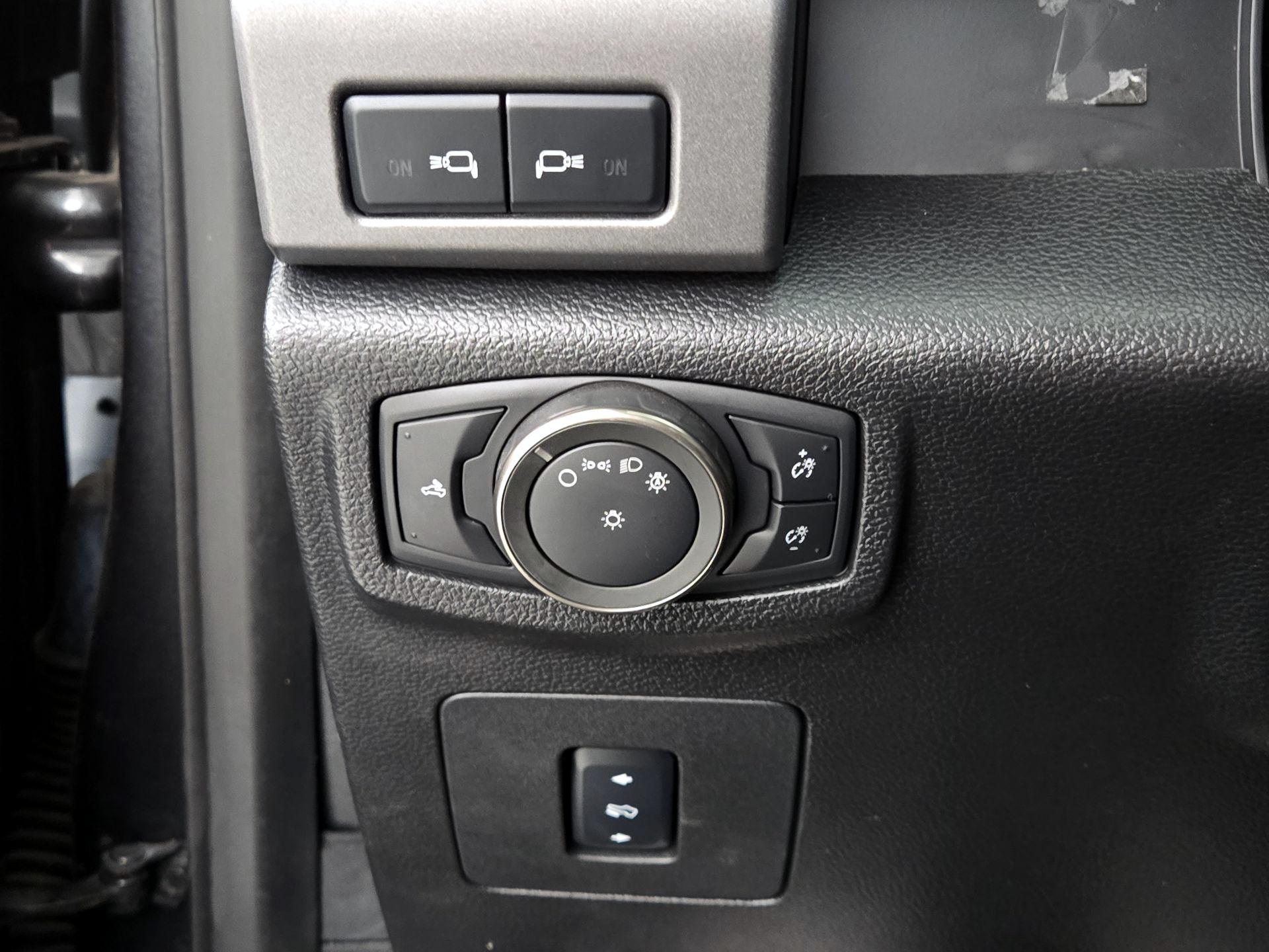 Thumbnail: 2017 Ford F-150 - 13