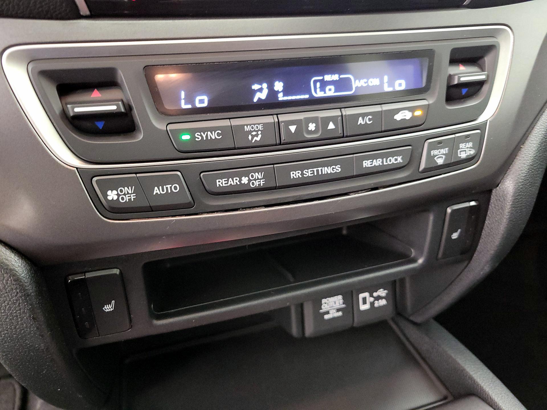 Thumbnail: 2021 Honda Pilot - 16