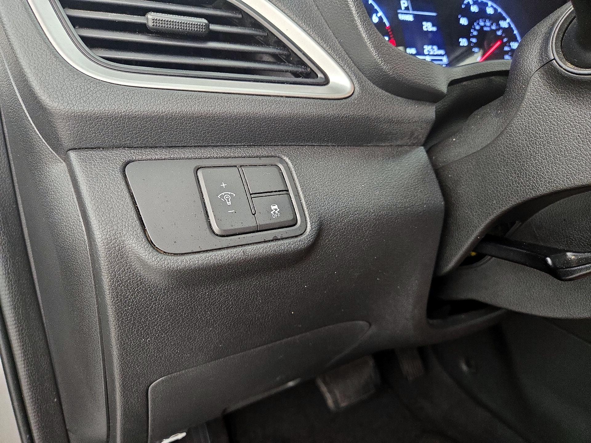 Thumbnail: 2021 Hyundai Accent - 13