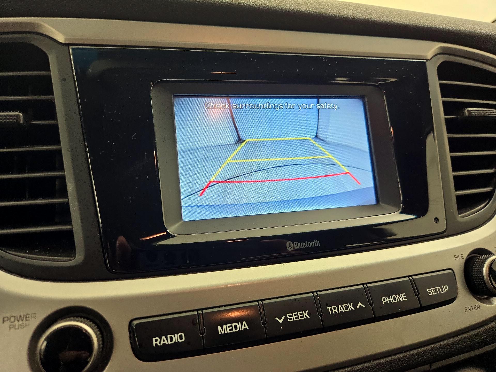 Thumbnail: 2021 Hyundai Accent - 14