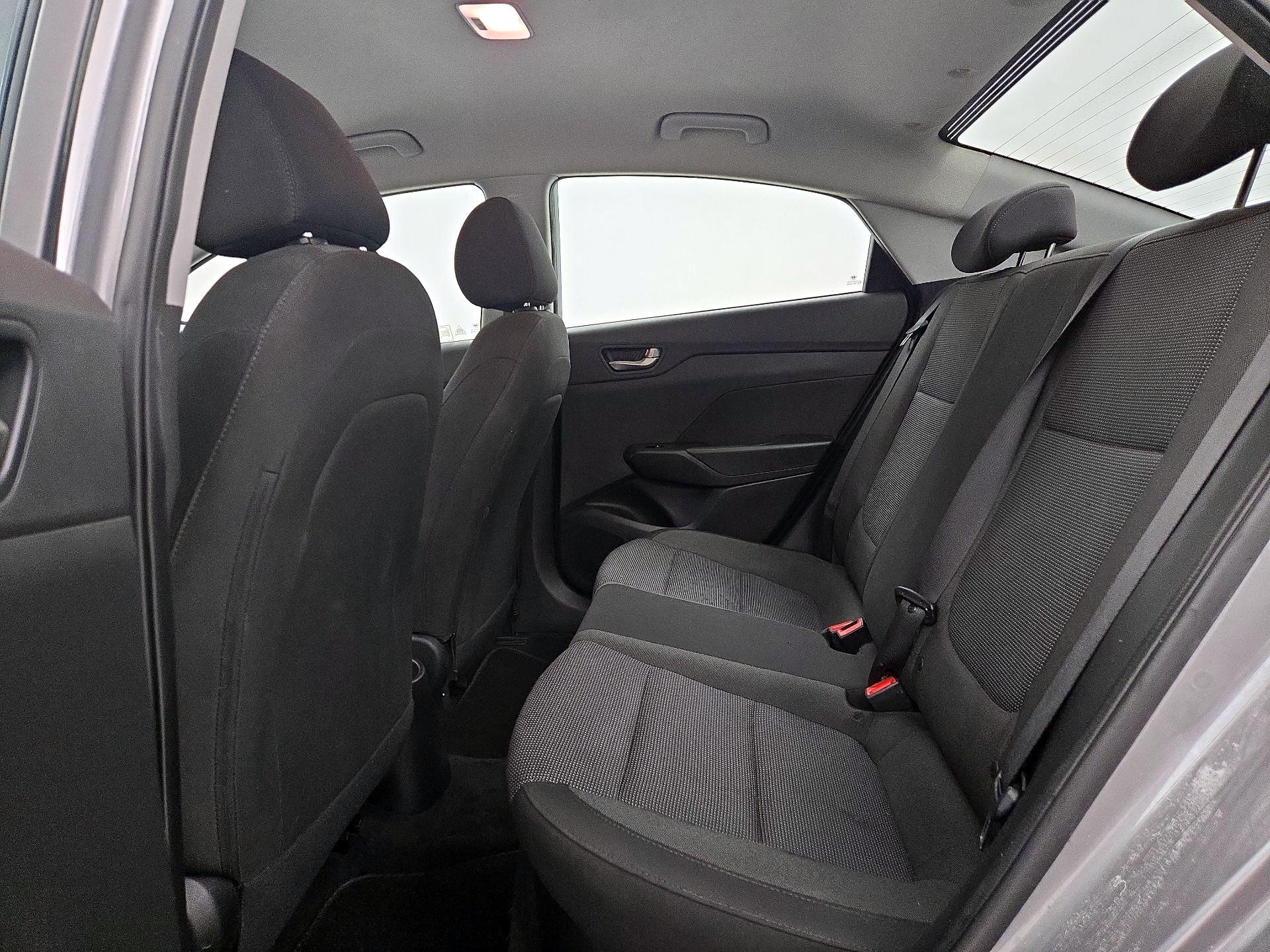 Thumbnail: 2021 Hyundai Accent - 19