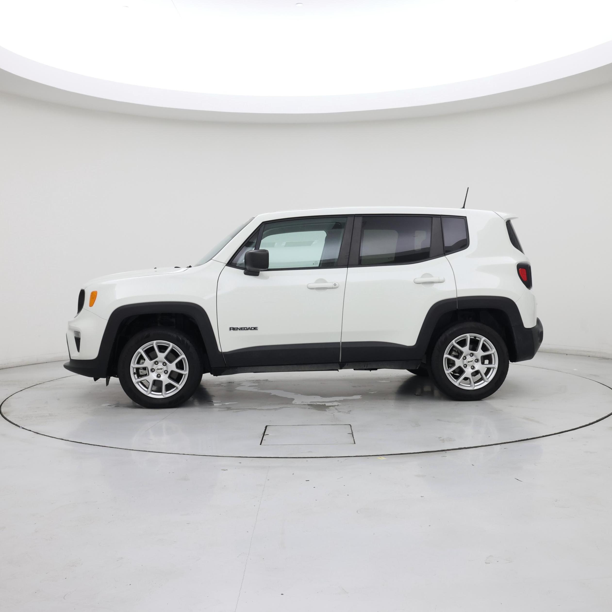 Thumbnail: 2023 Jeep Renegade - 3