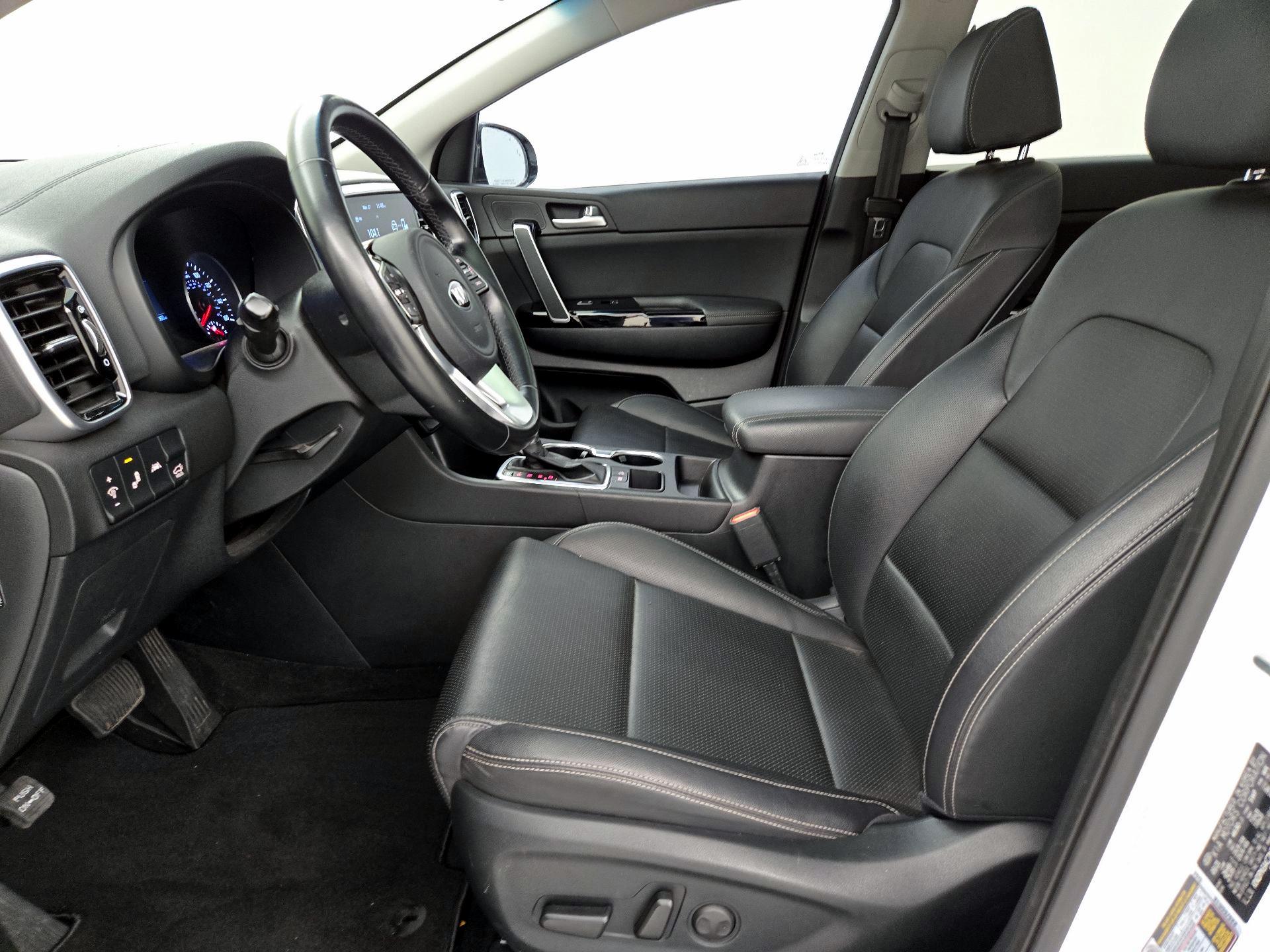 Thumbnail: 2022 Kia Sportage - 11