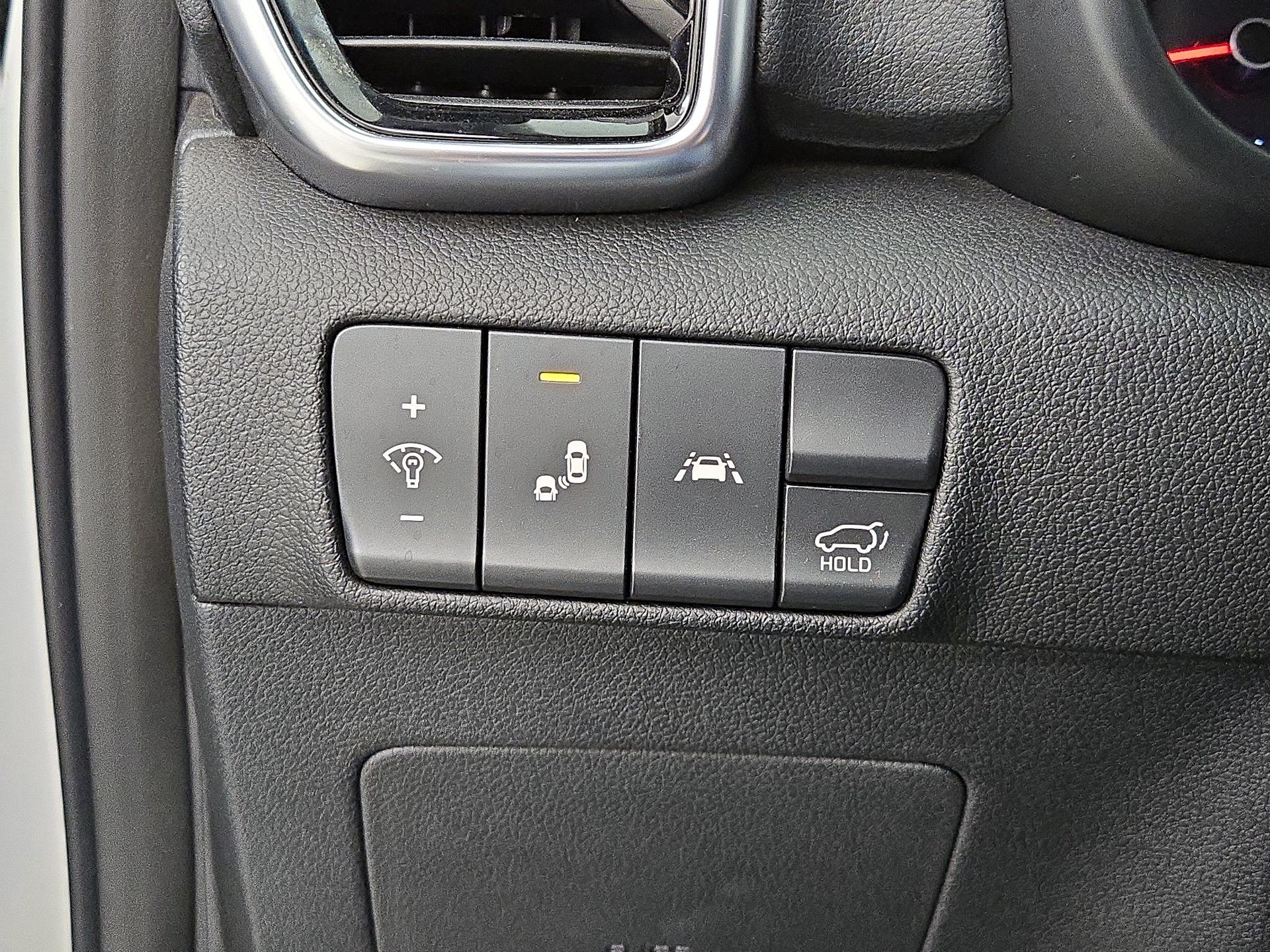 Thumbnail: 2022 Kia Sportage - 13