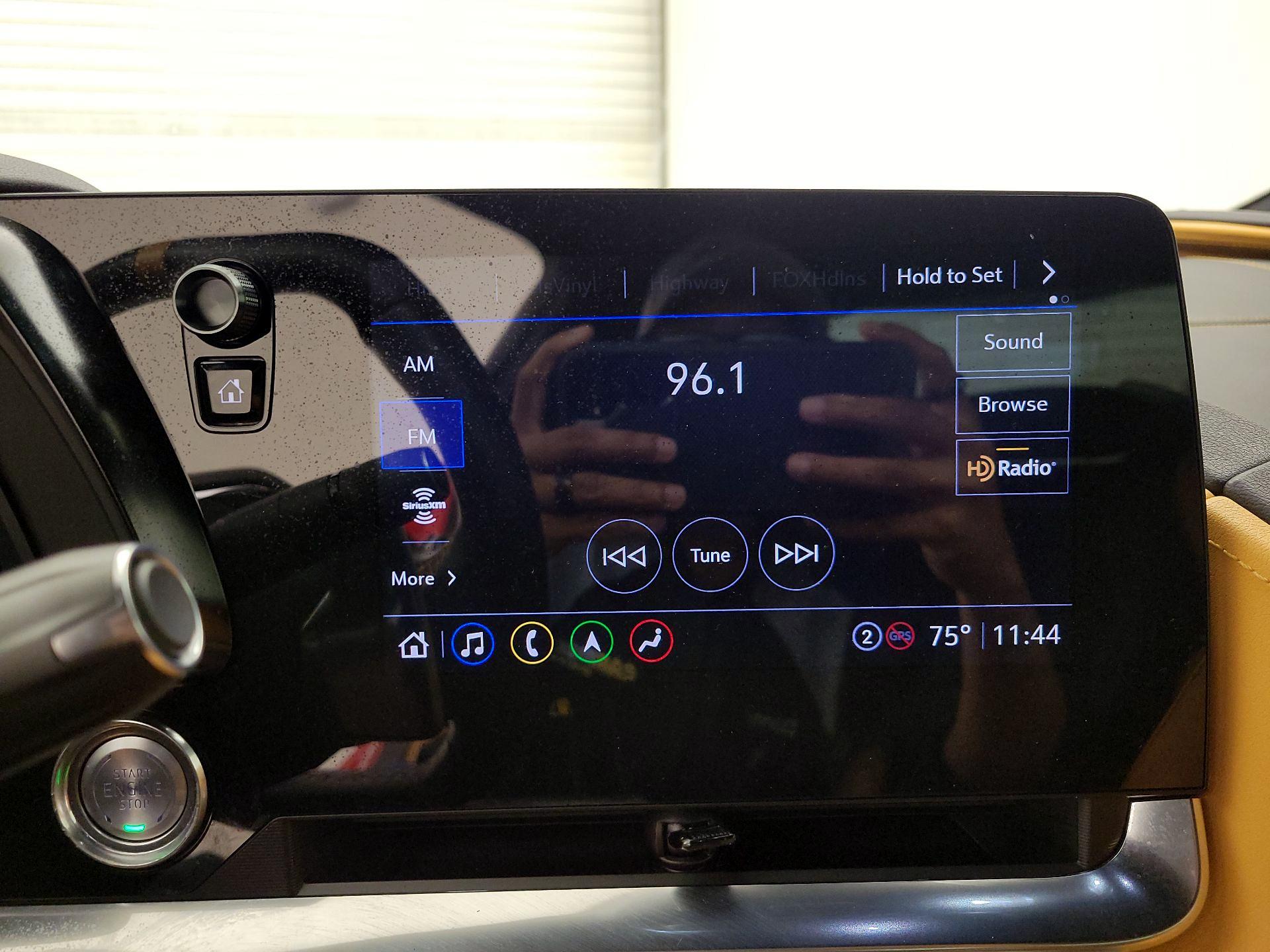 Thumbnail: 2021 Chevrolet Corvette - 16