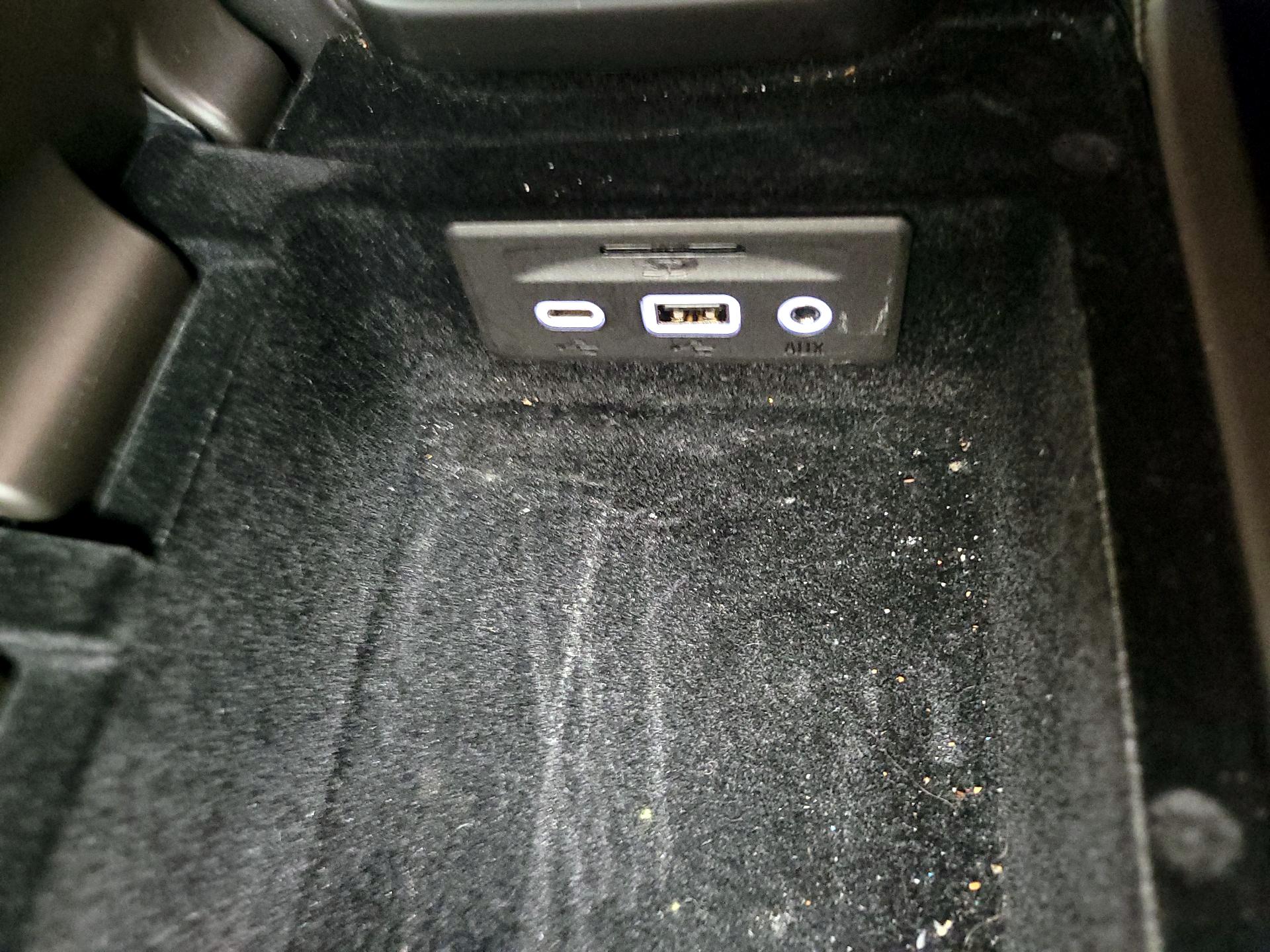 Thumbnail: 2021 Chevrolet Corvette - 19