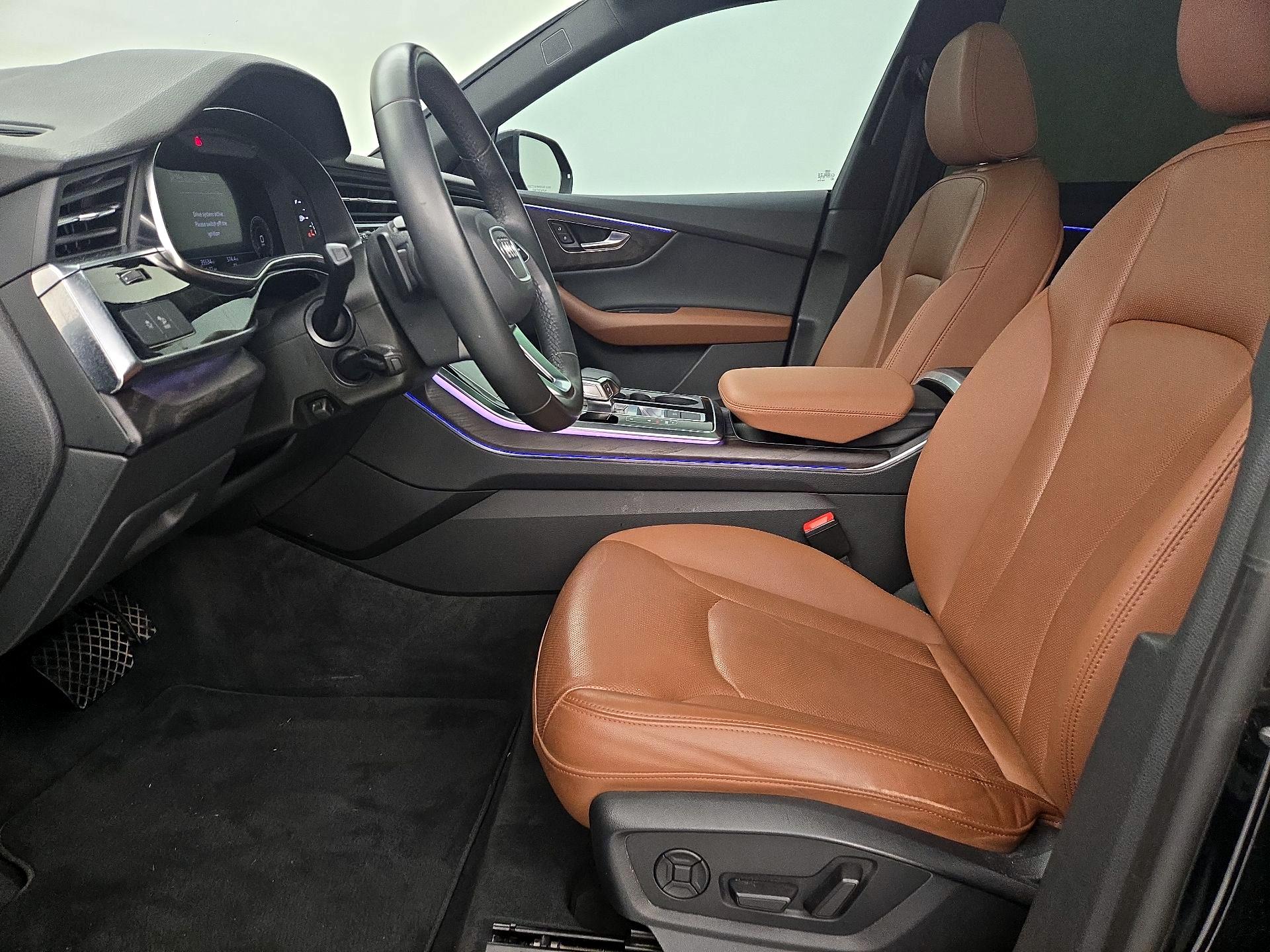 Thumbnail: 2021 Audi Q8 - 11