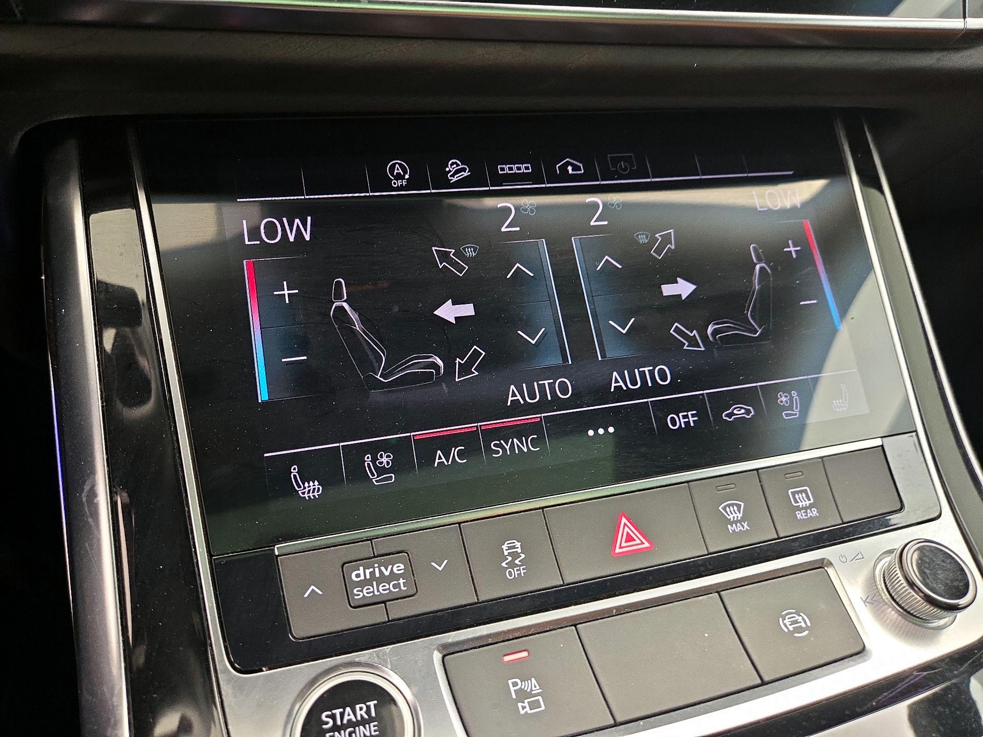 Thumbnail: 2021 Audi Q8 - 17