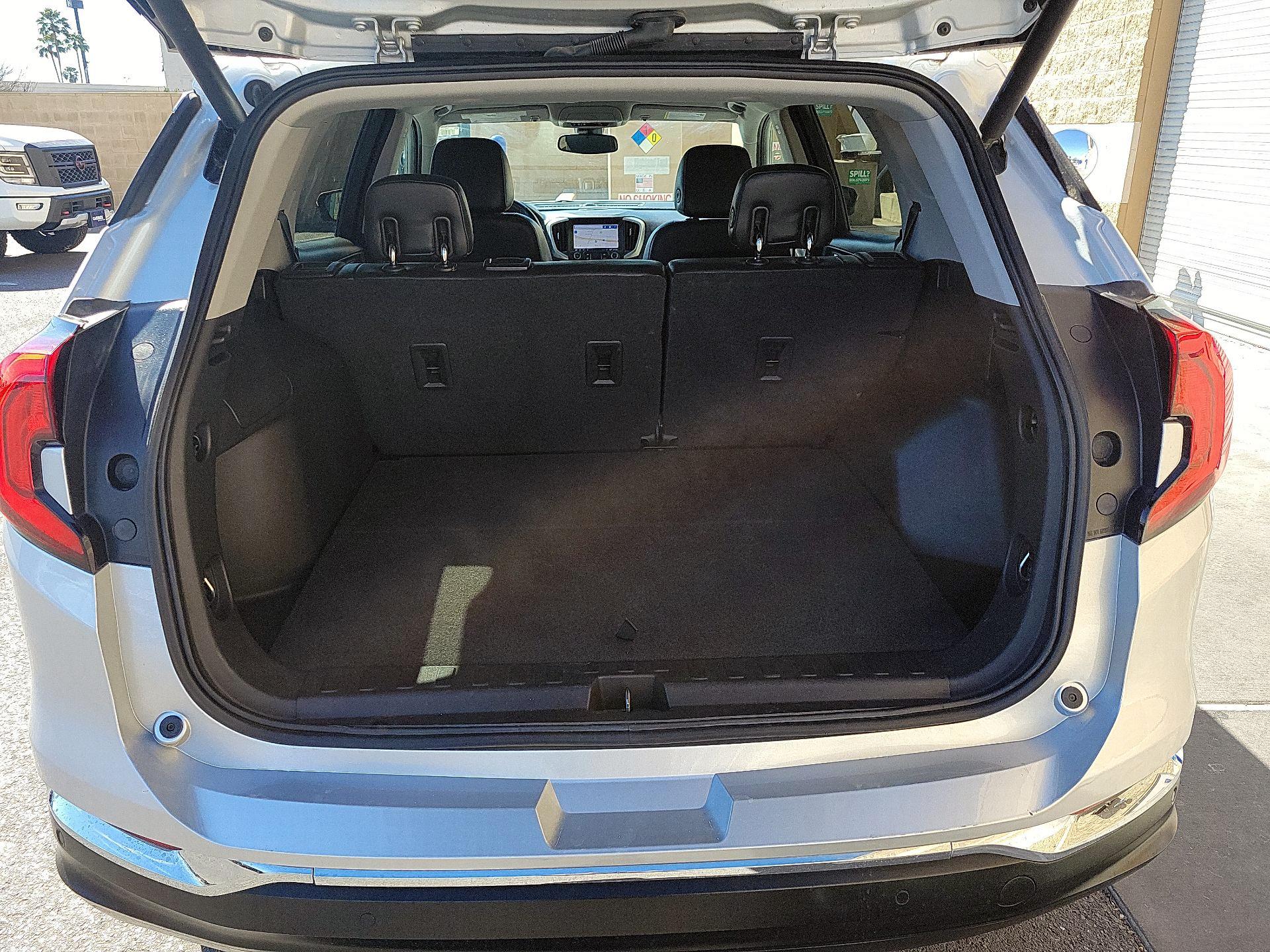 Thumbnail: 2020 GMC Terrain - 19