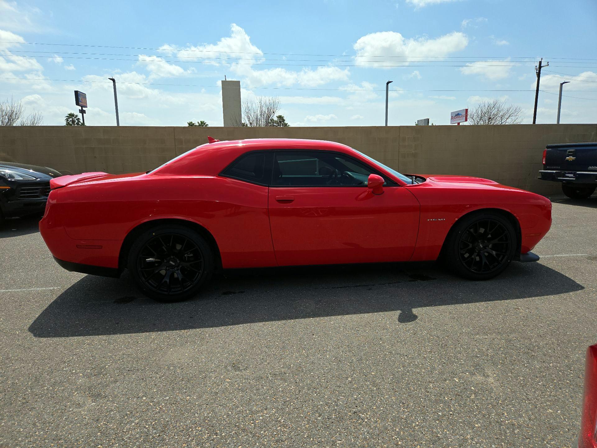 Thumbnail: 2020 Dodge Challenger - 4