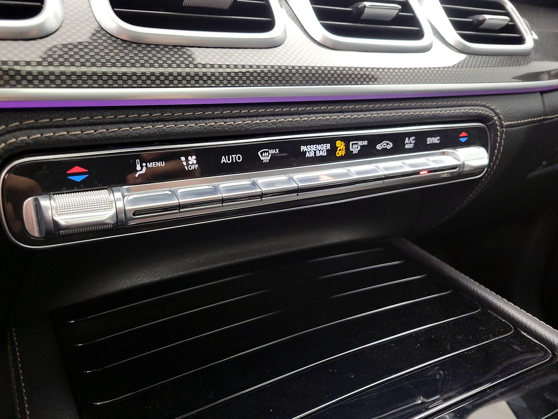 Thumbnail: 2021 Mercedes-Benz GLE - 17