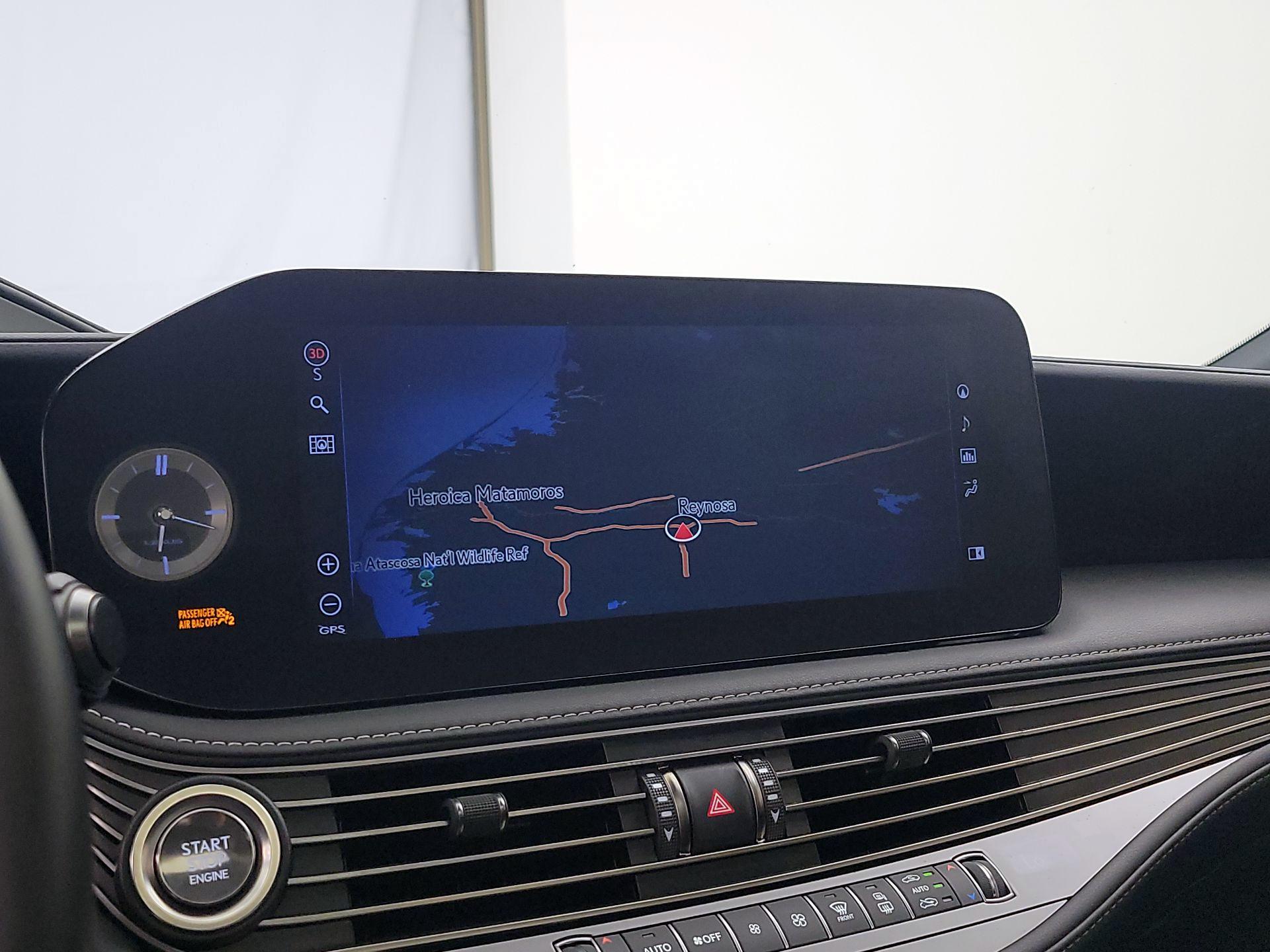 Thumbnail: 2021 Lexus LS - 14