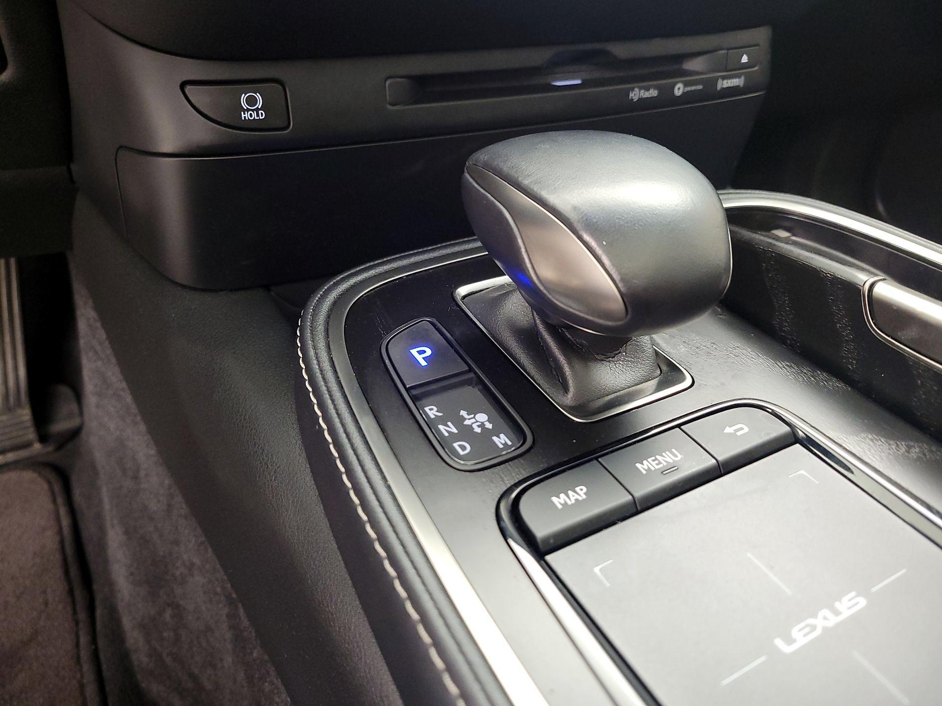 Thumbnail: 2021 Lexus LS - 18