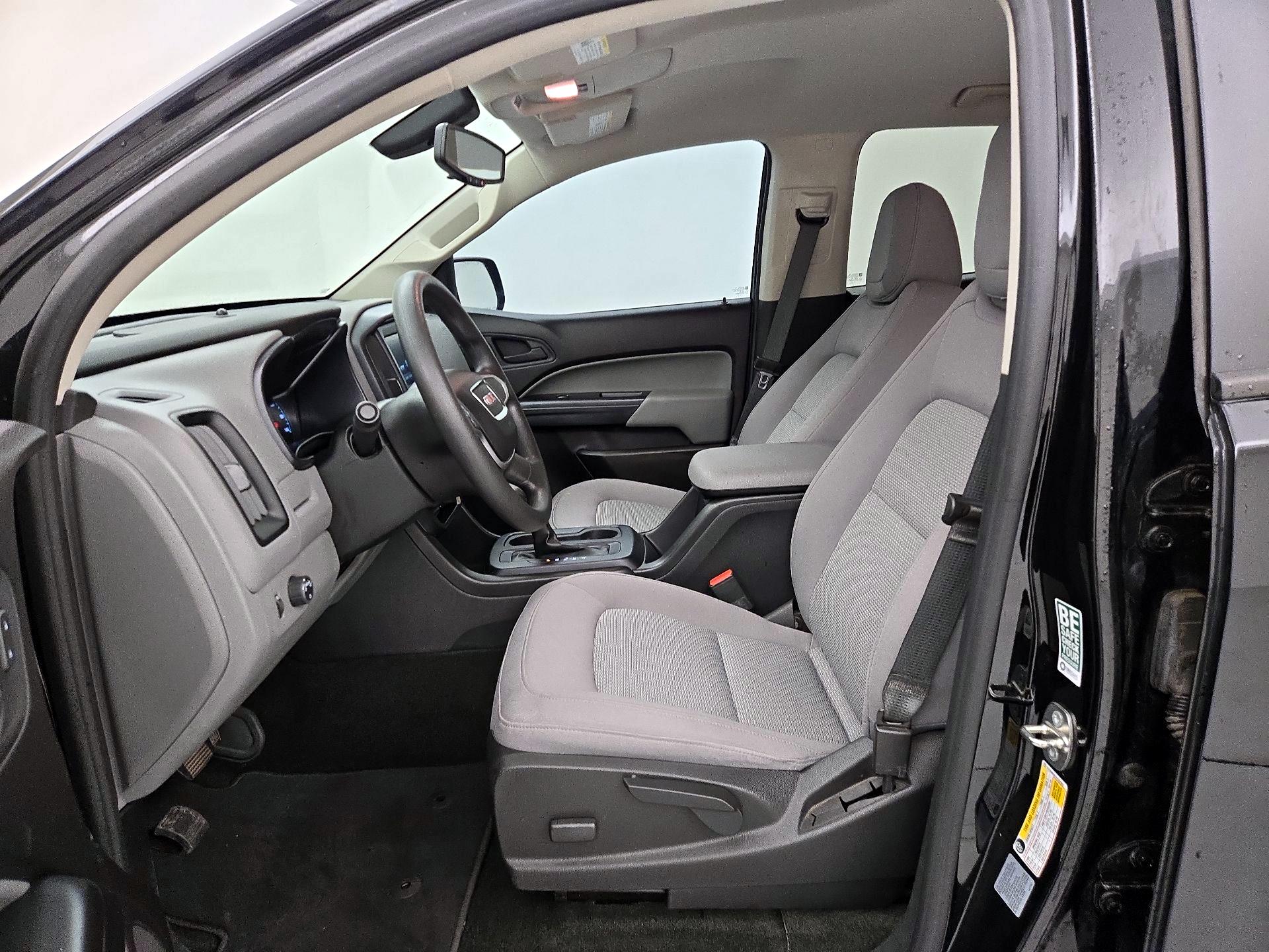 Thumbnail: 2017 GMC Canyon - 11