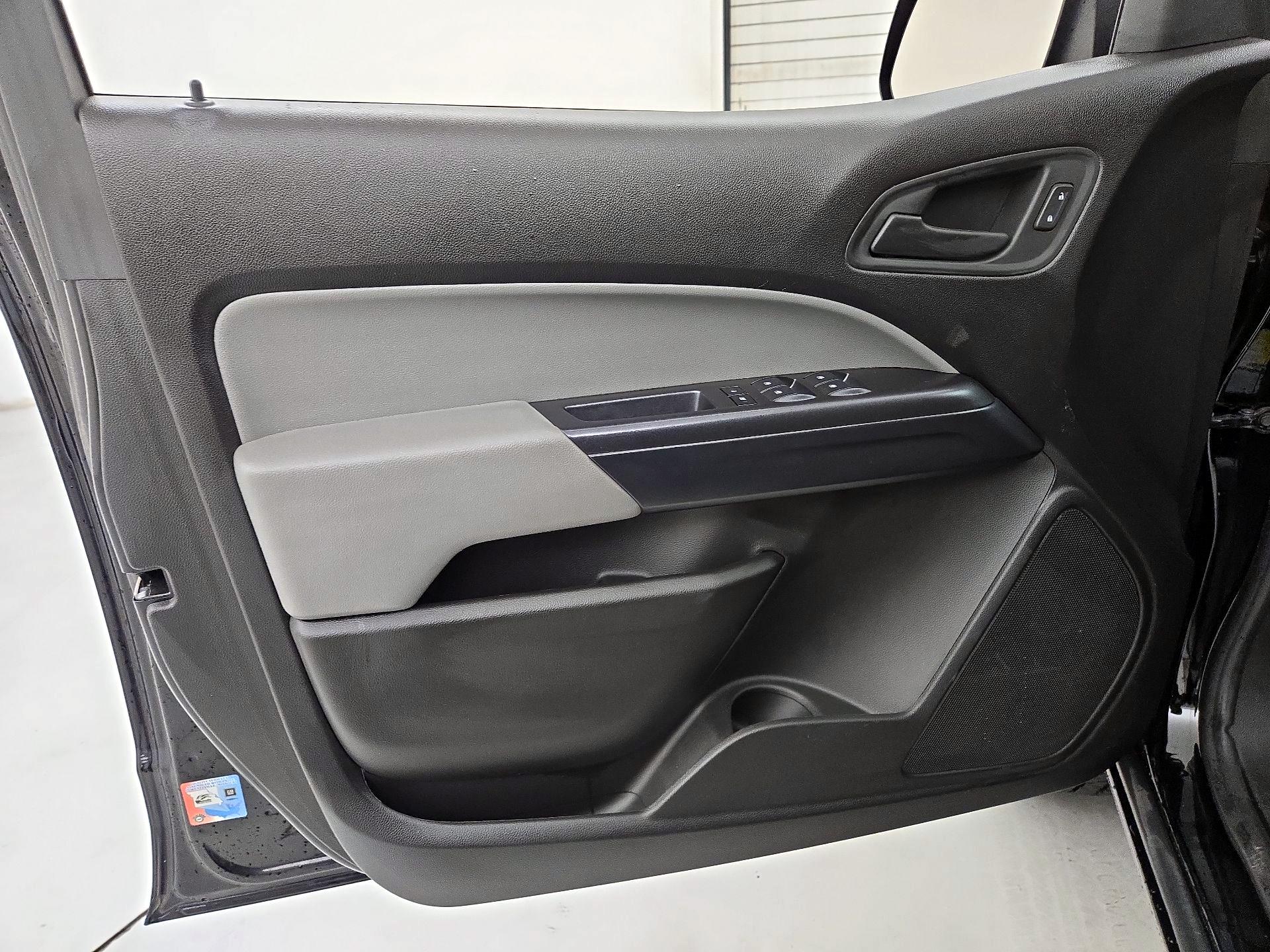 Thumbnail: 2017 GMC Canyon - 12