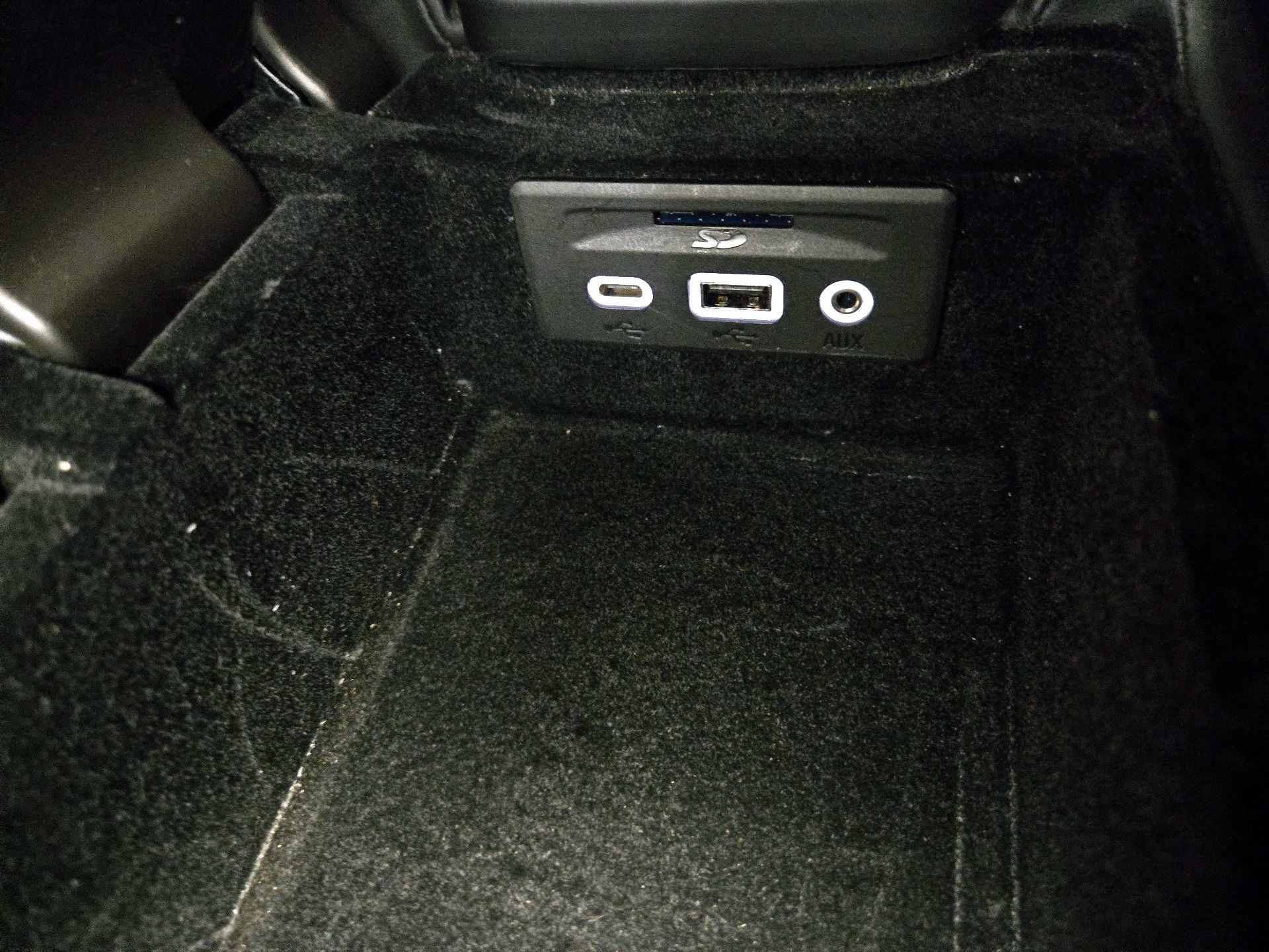 Thumbnail: 2021 Chevrolet Corvette - 18