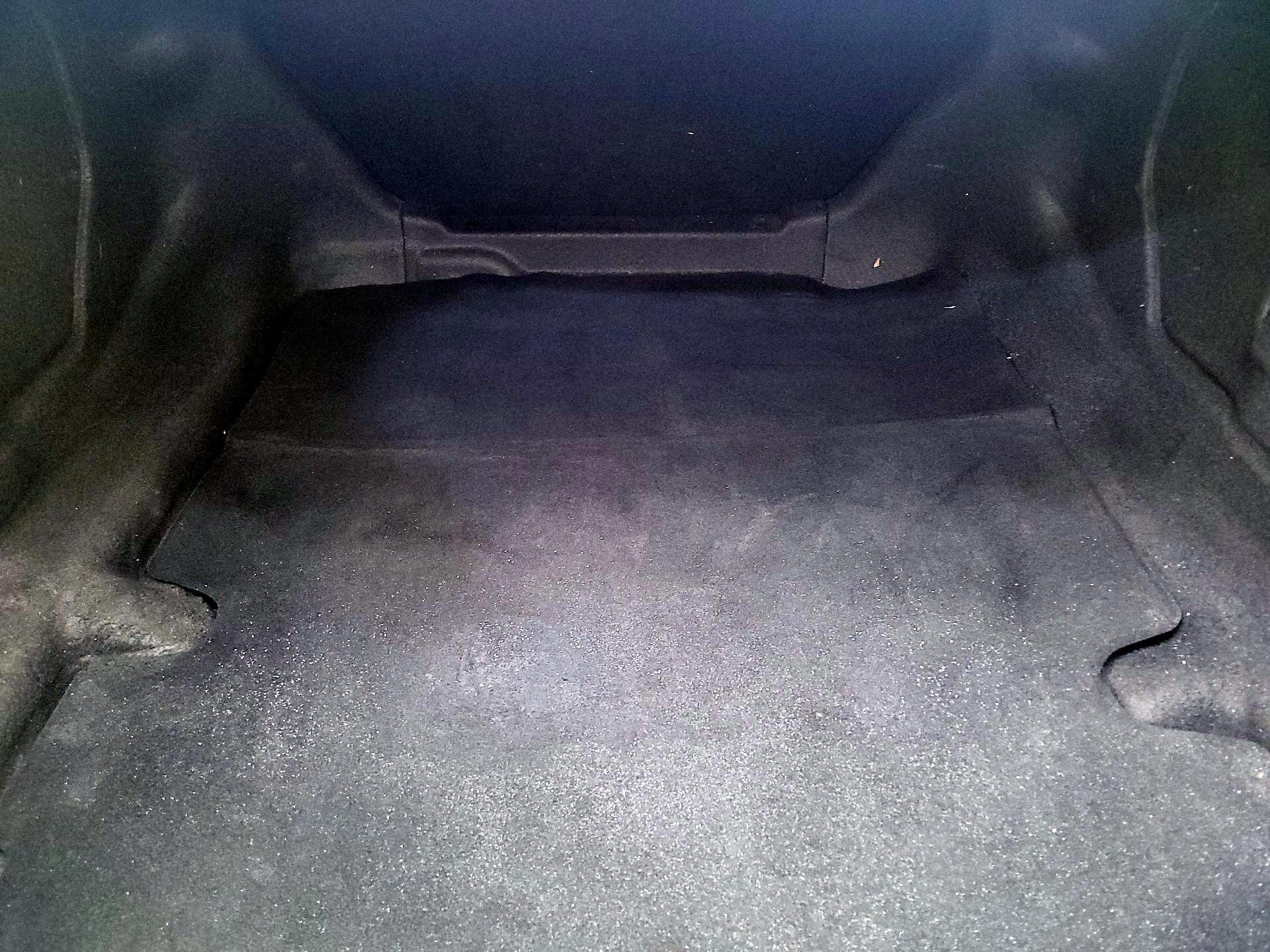 Thumbnail: 2020 Chevrolet Camaro - 19