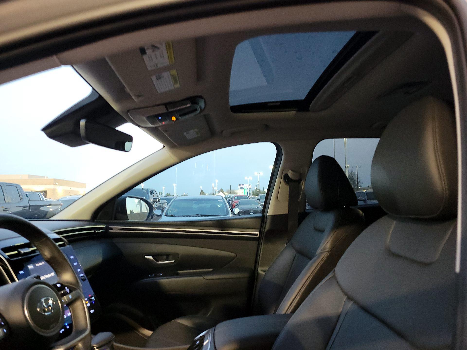 Thumbnail: 2023 Hyundai Tucson - 17