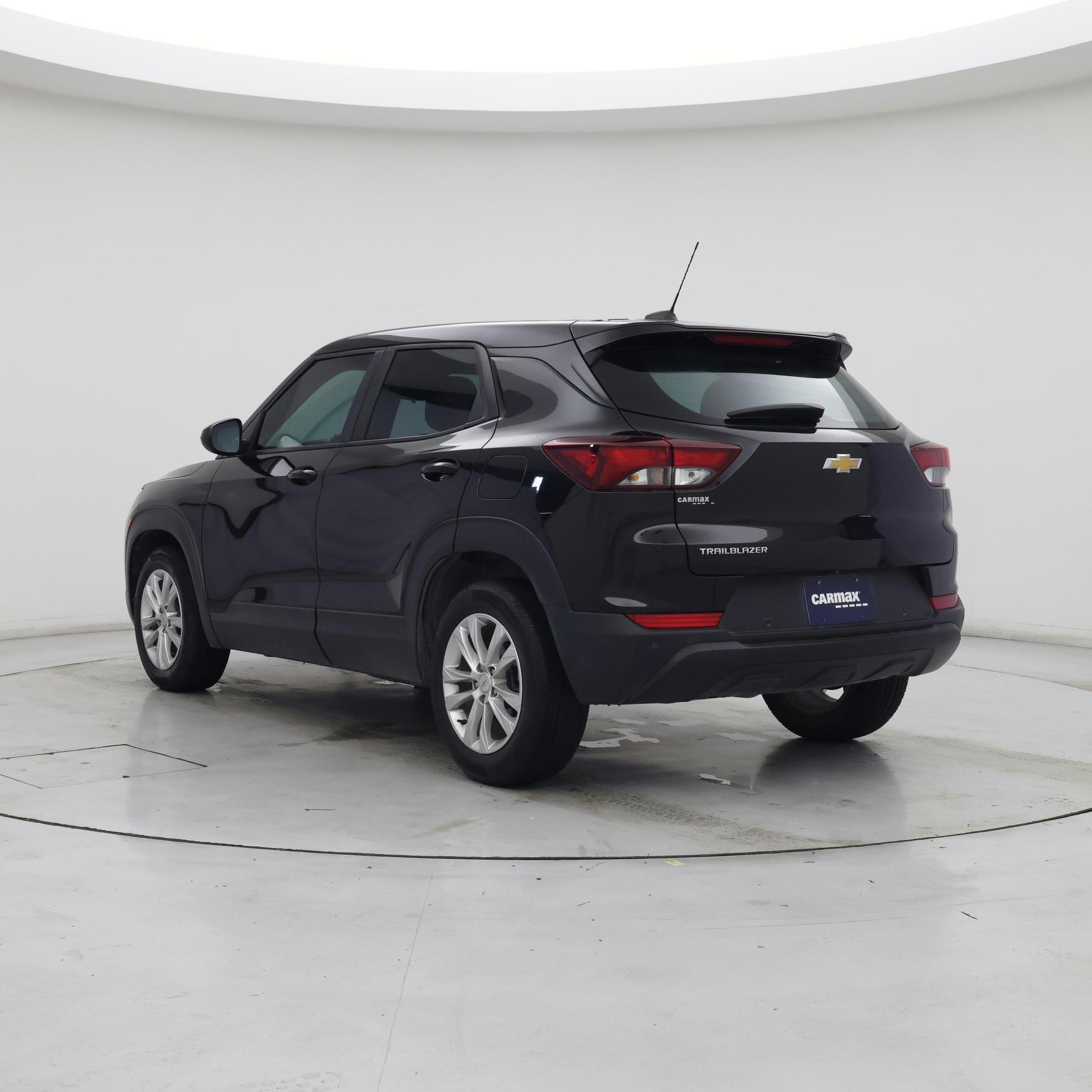 Thumbnail: 2021 Chevrolet TrailBlazer - 2