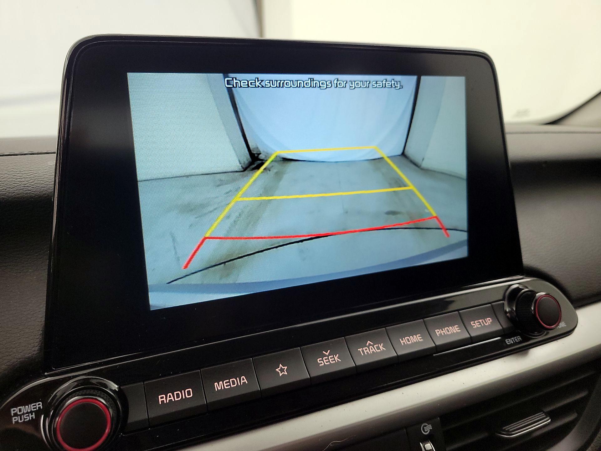 Thumbnail: 2020 Kia Forte - 14