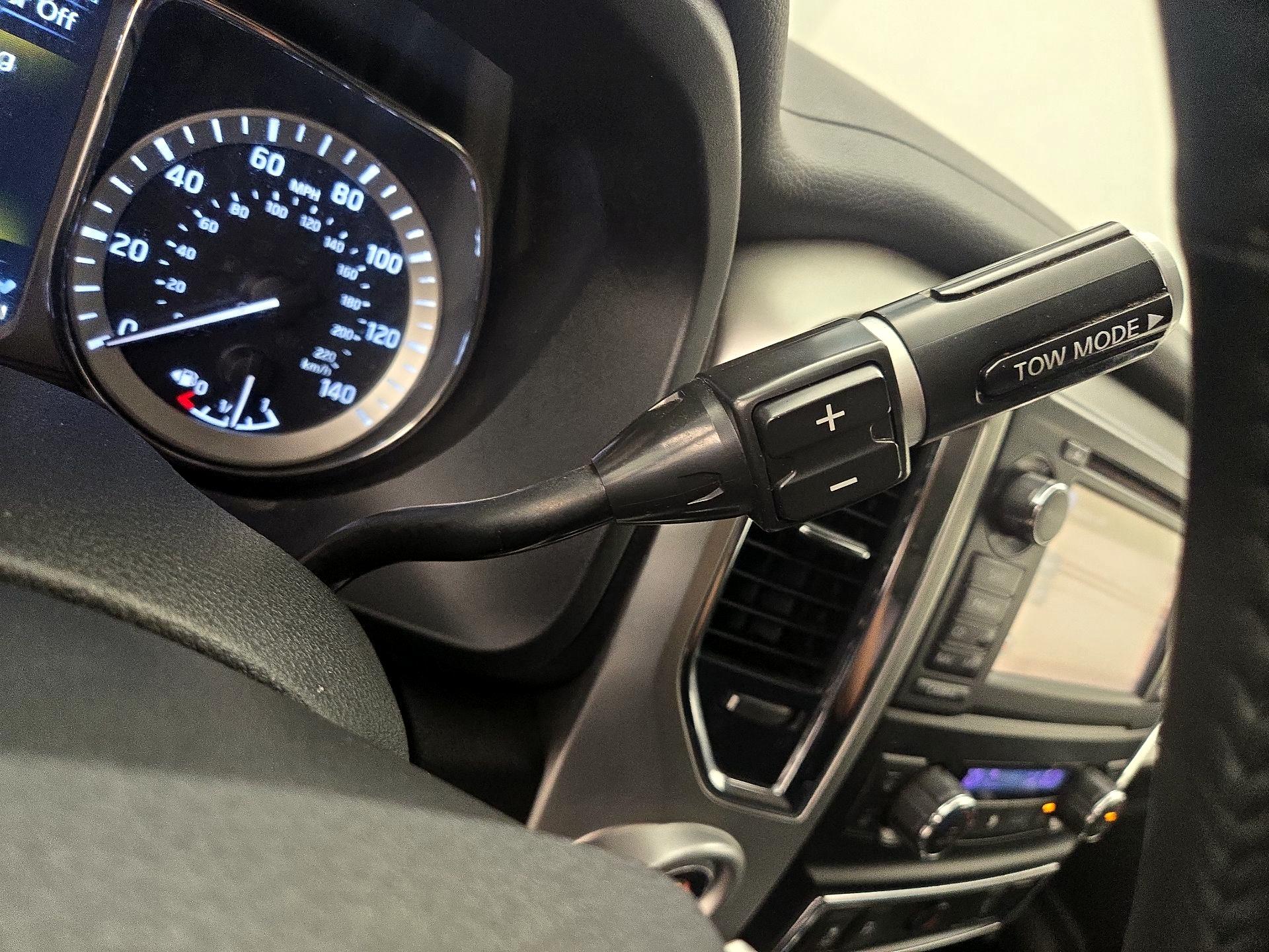 Thumbnail: 2018 Nissan Titan - 18