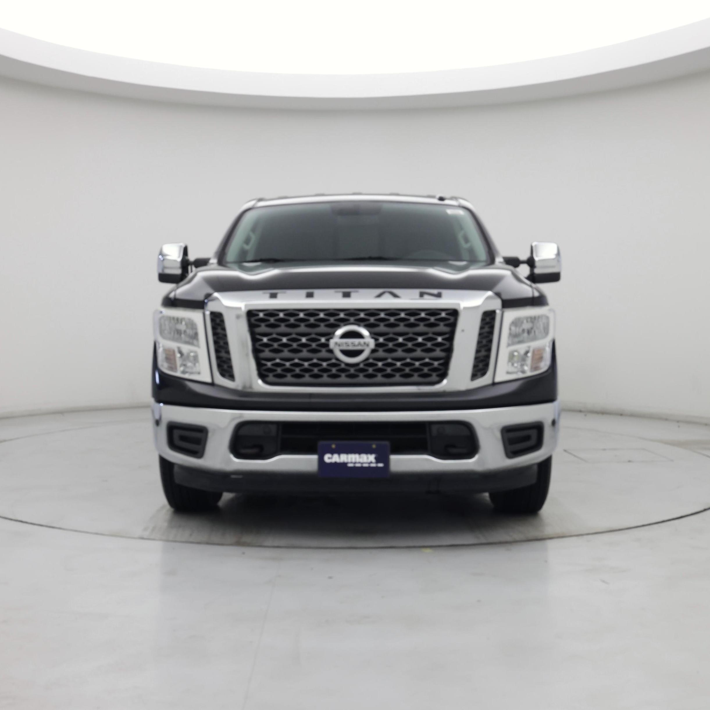 Thumbnail: 2018 Nissan Titan - 5