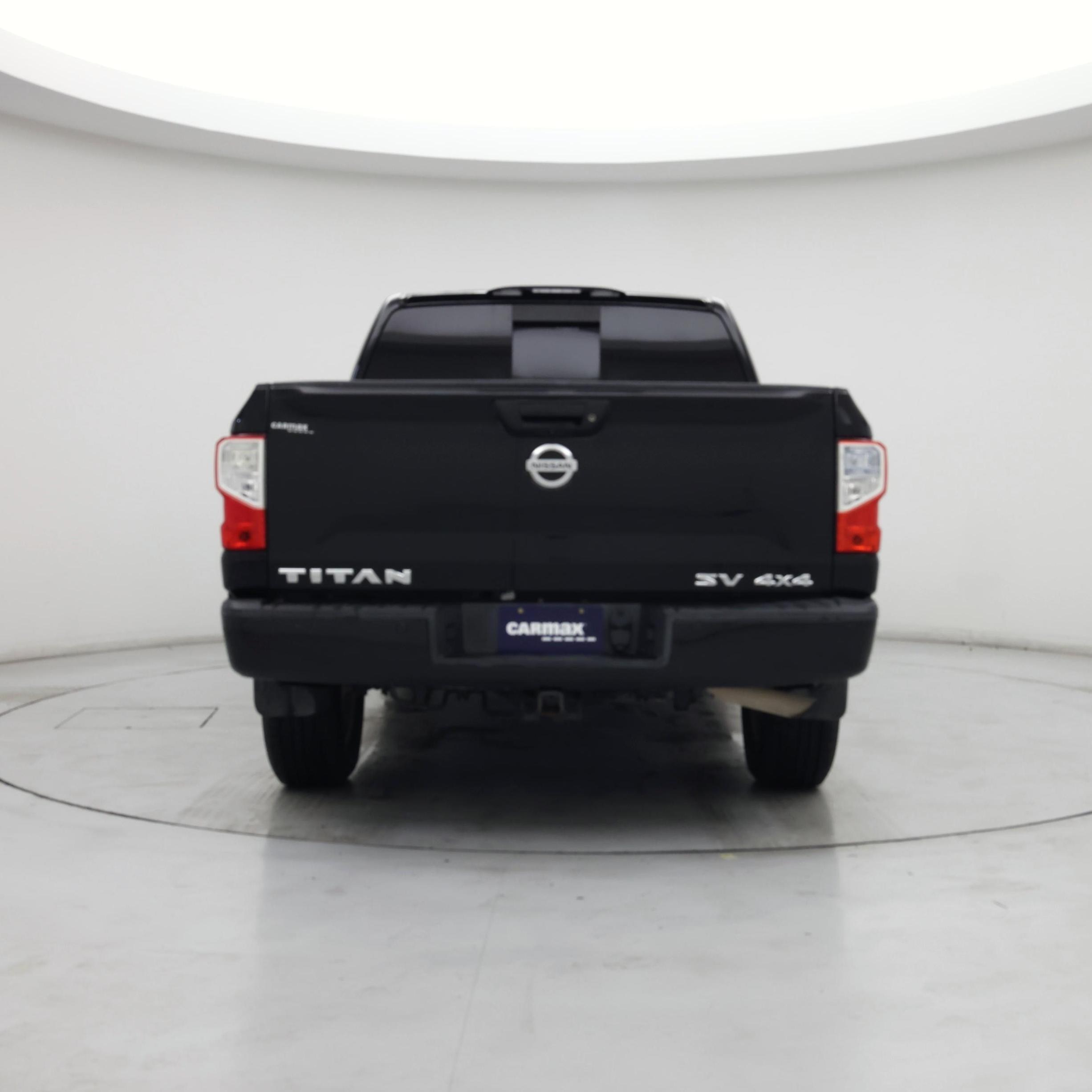 Thumbnail: 2018 Nissan Titan - 6