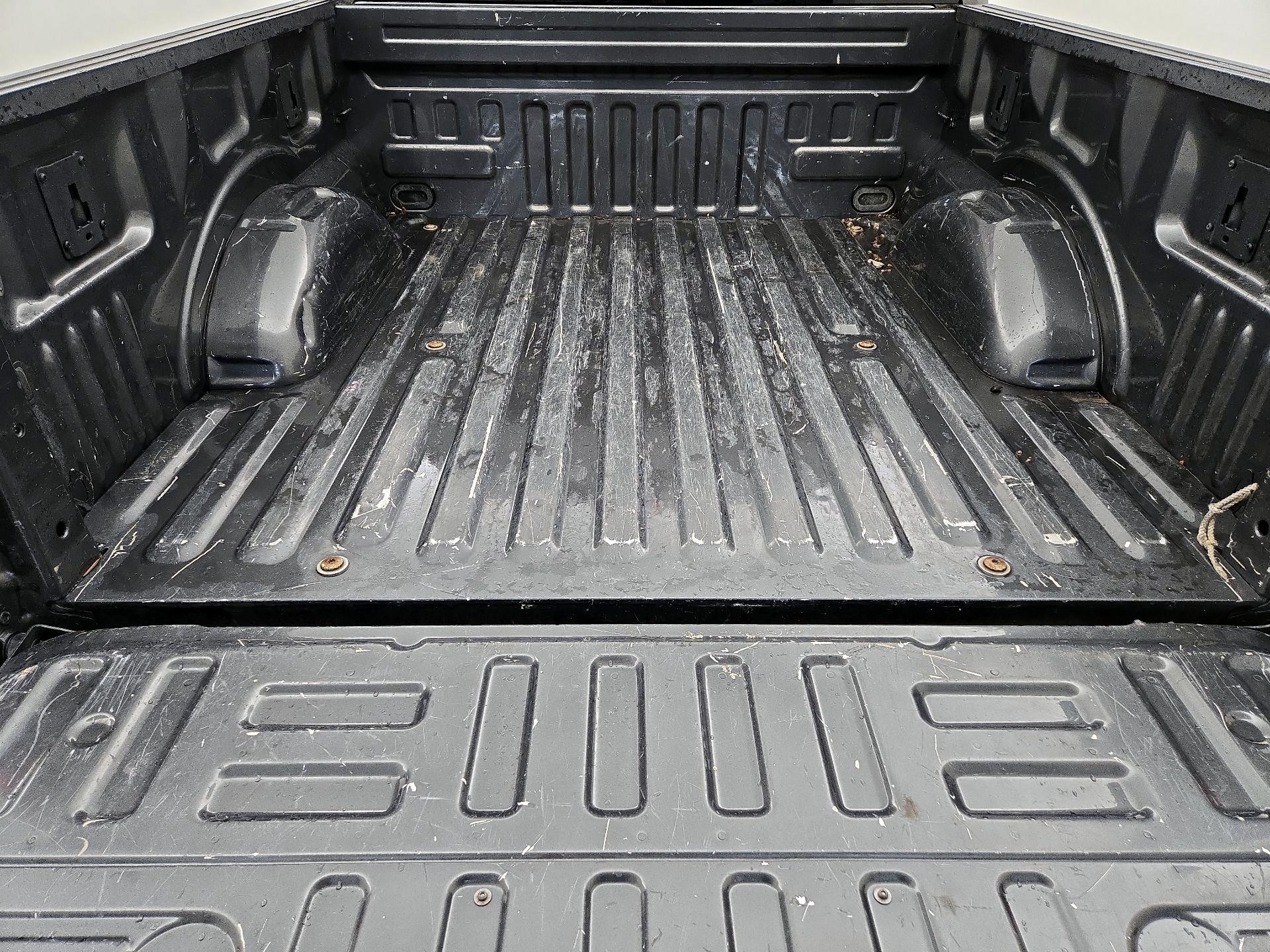 Thumbnail: 2015 Ford F-150 - 20