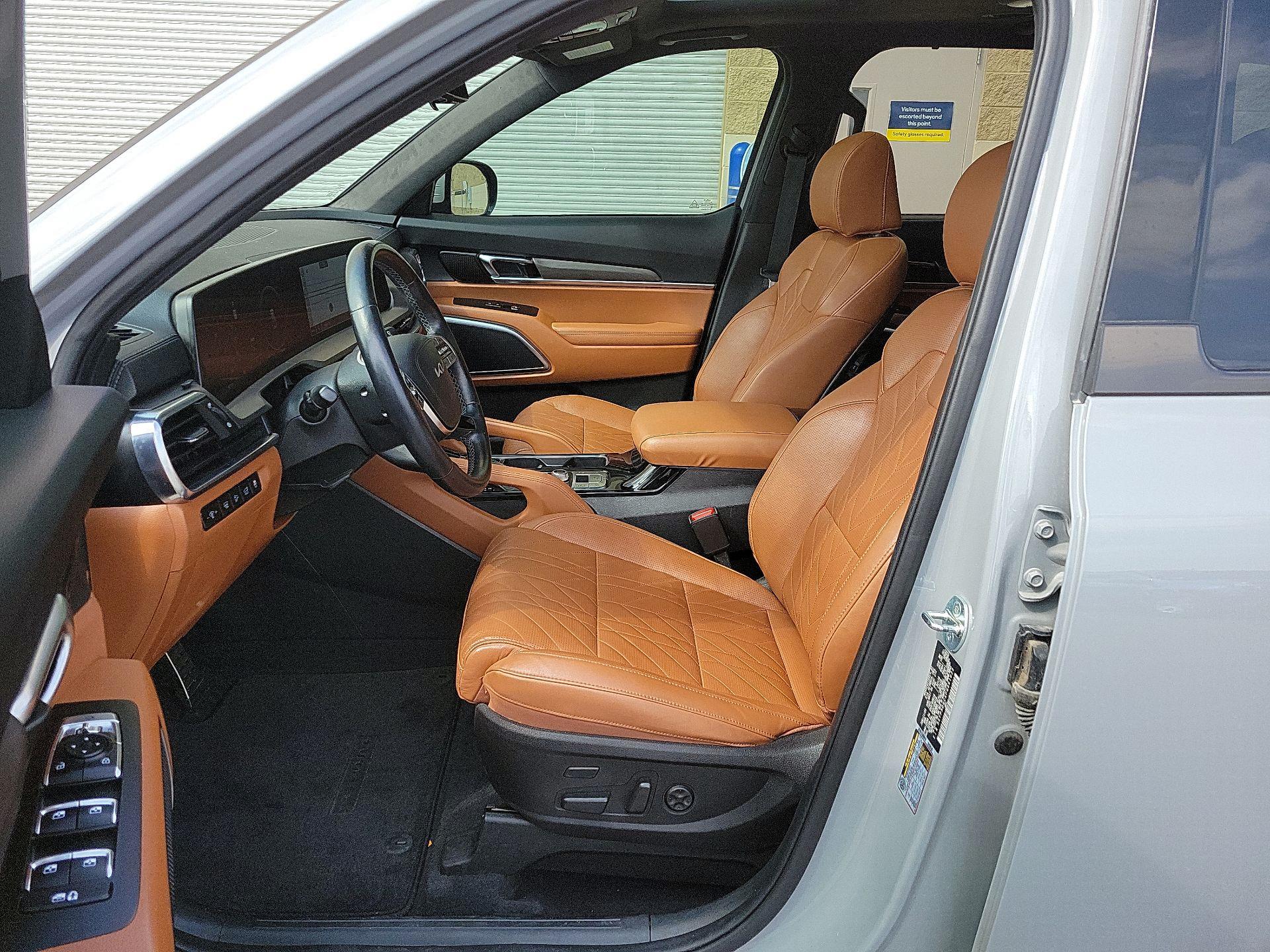 Thumbnail: 2023 Kia Telluride - 9