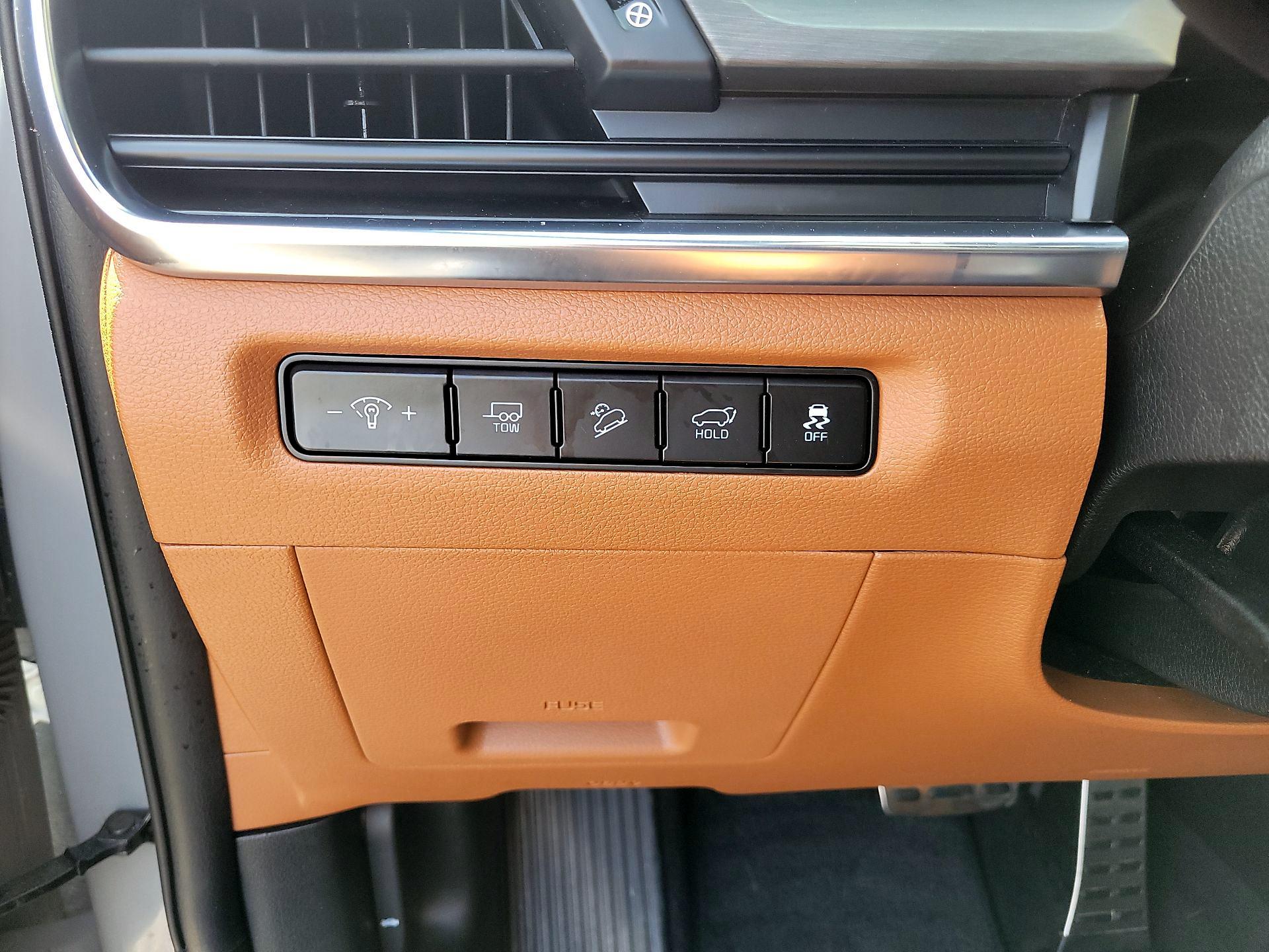 Thumbnail: 2023 Kia Telluride - 11