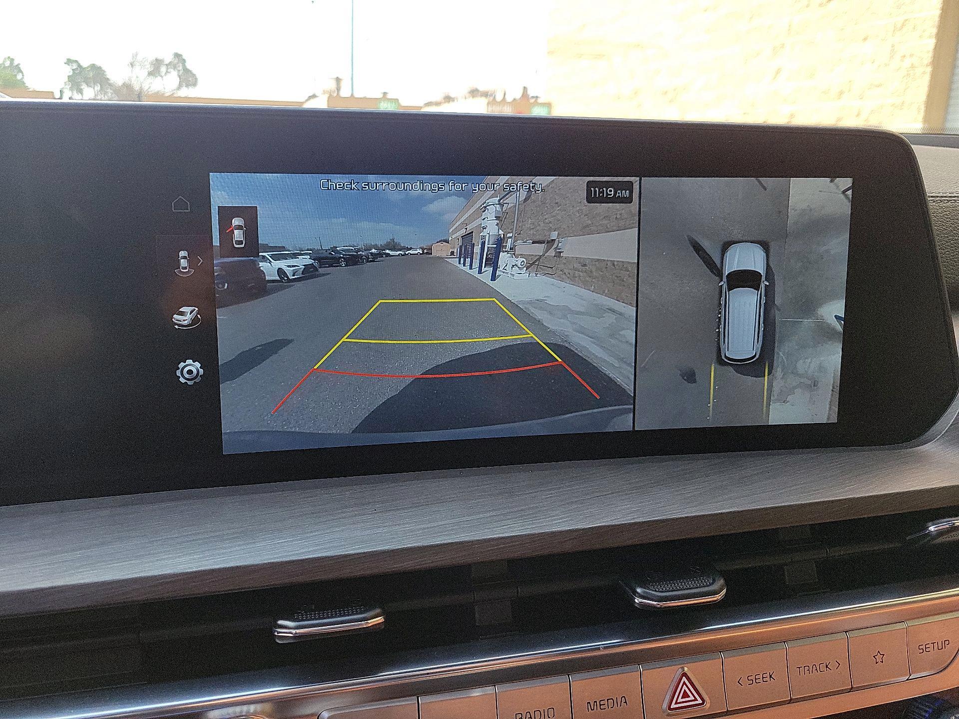 Thumbnail: 2023 Kia Telluride - 13