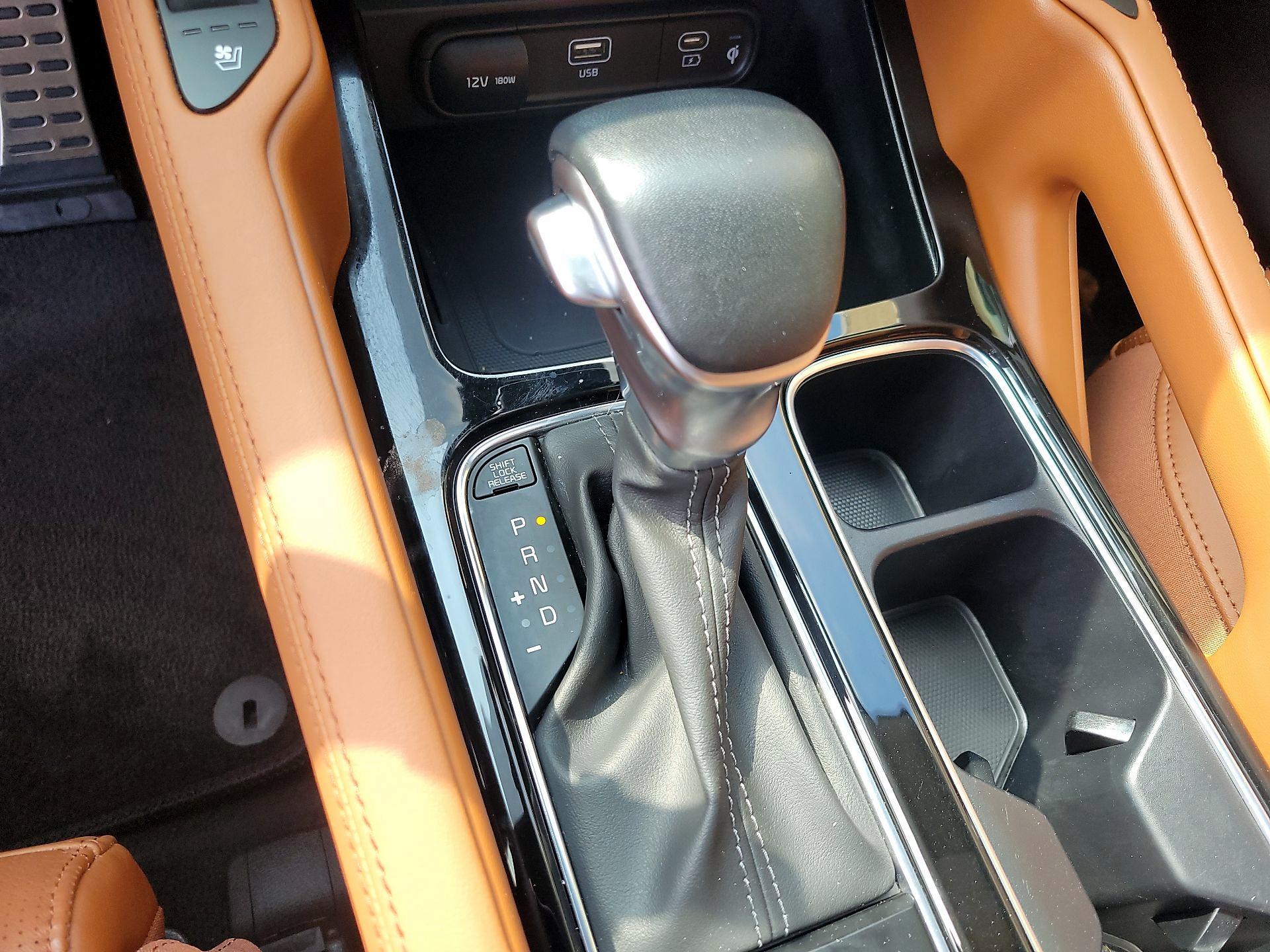 Thumbnail: 2023 Kia Telluride - 16