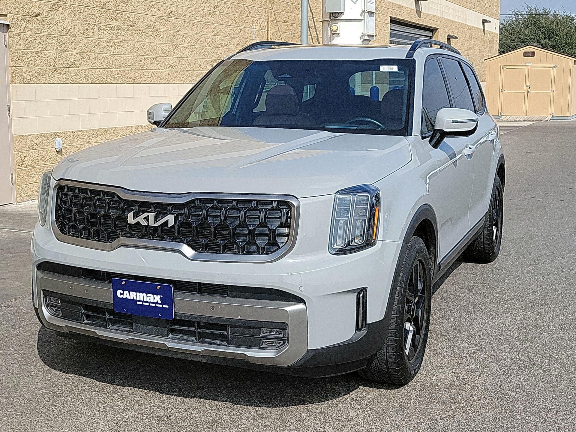 Thumbnail: 2023 Kia Telluride - 3