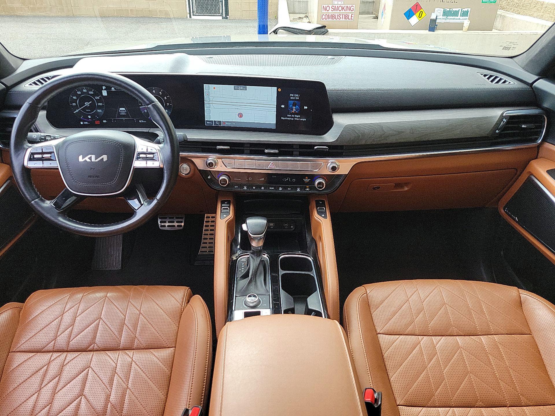 Thumbnail: 2023 Kia Telluride - 8