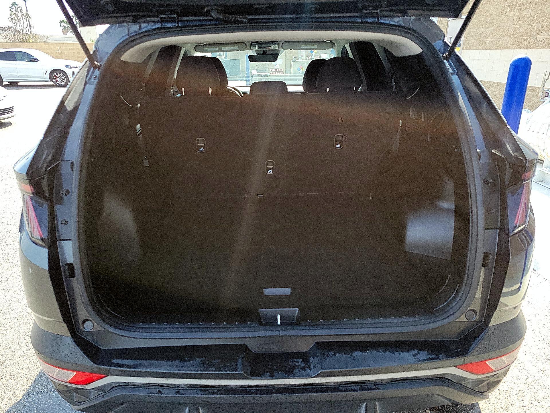 Thumbnail: 2022 Hyundai Tucson - 18