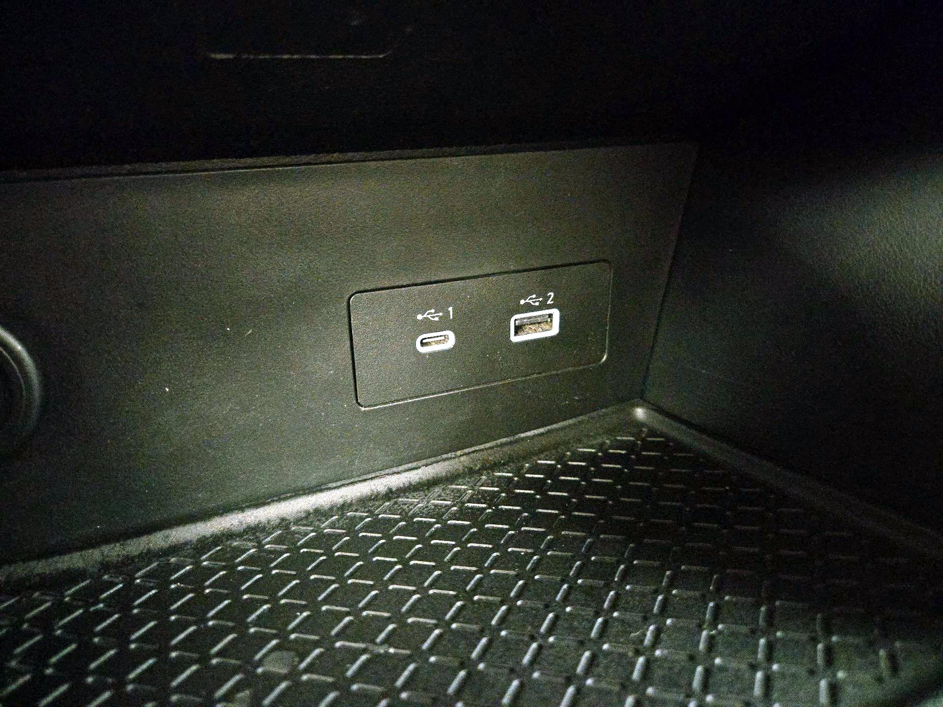 Thumbnail: 2022 Nissan Pathfinder - 19