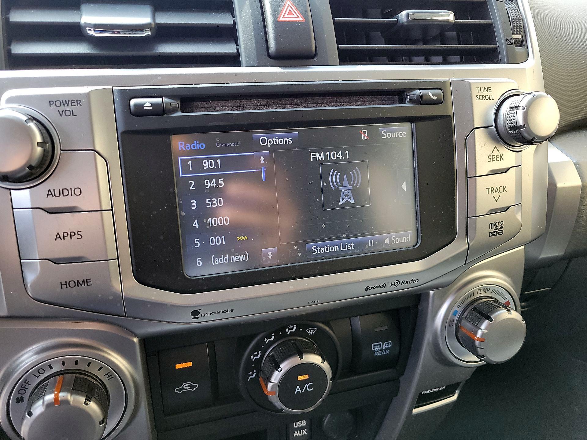 Thumbnail: 2018 Toyota 4Runner - 14