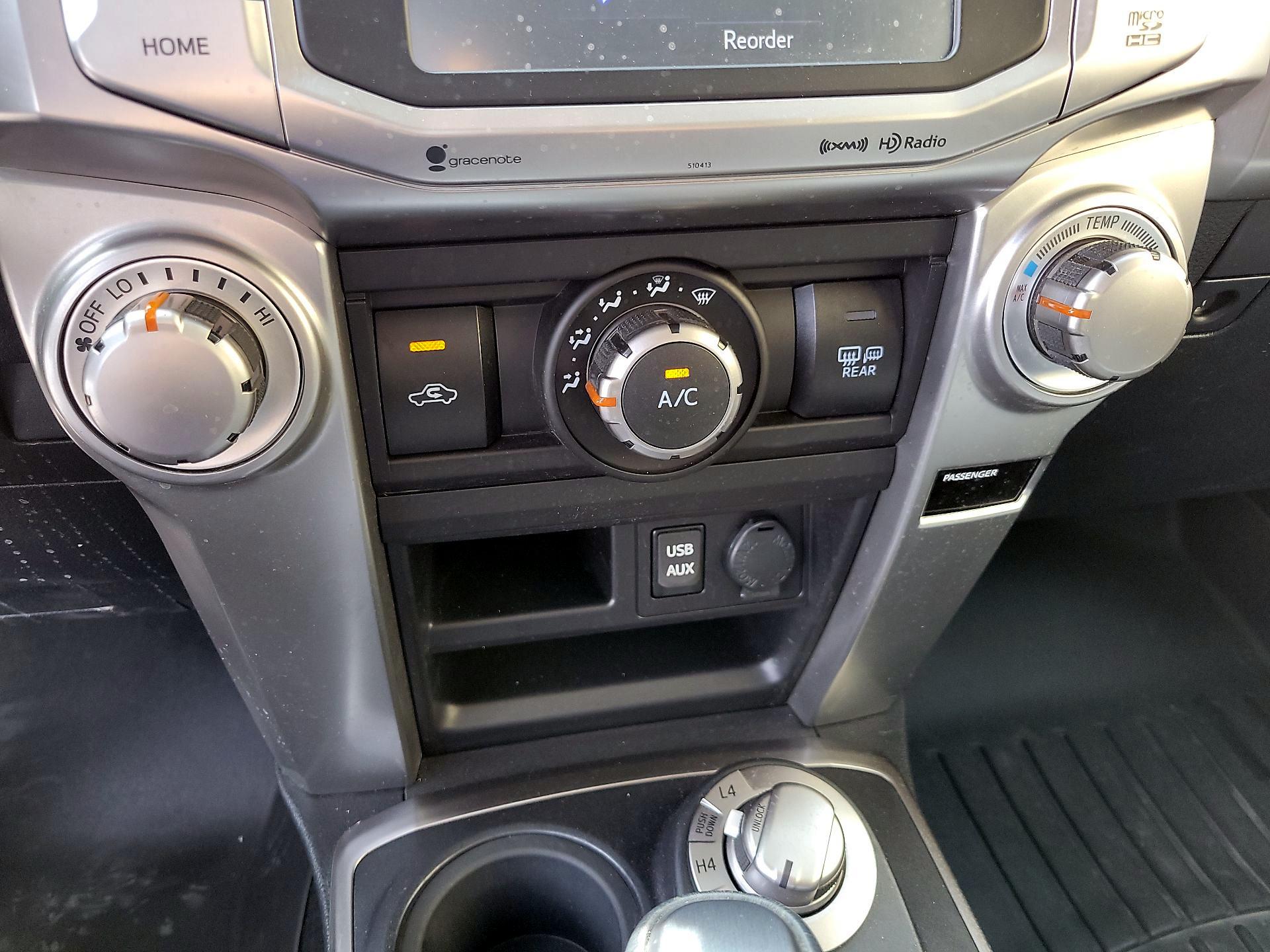 Thumbnail: 2018 Toyota 4Runner - 15