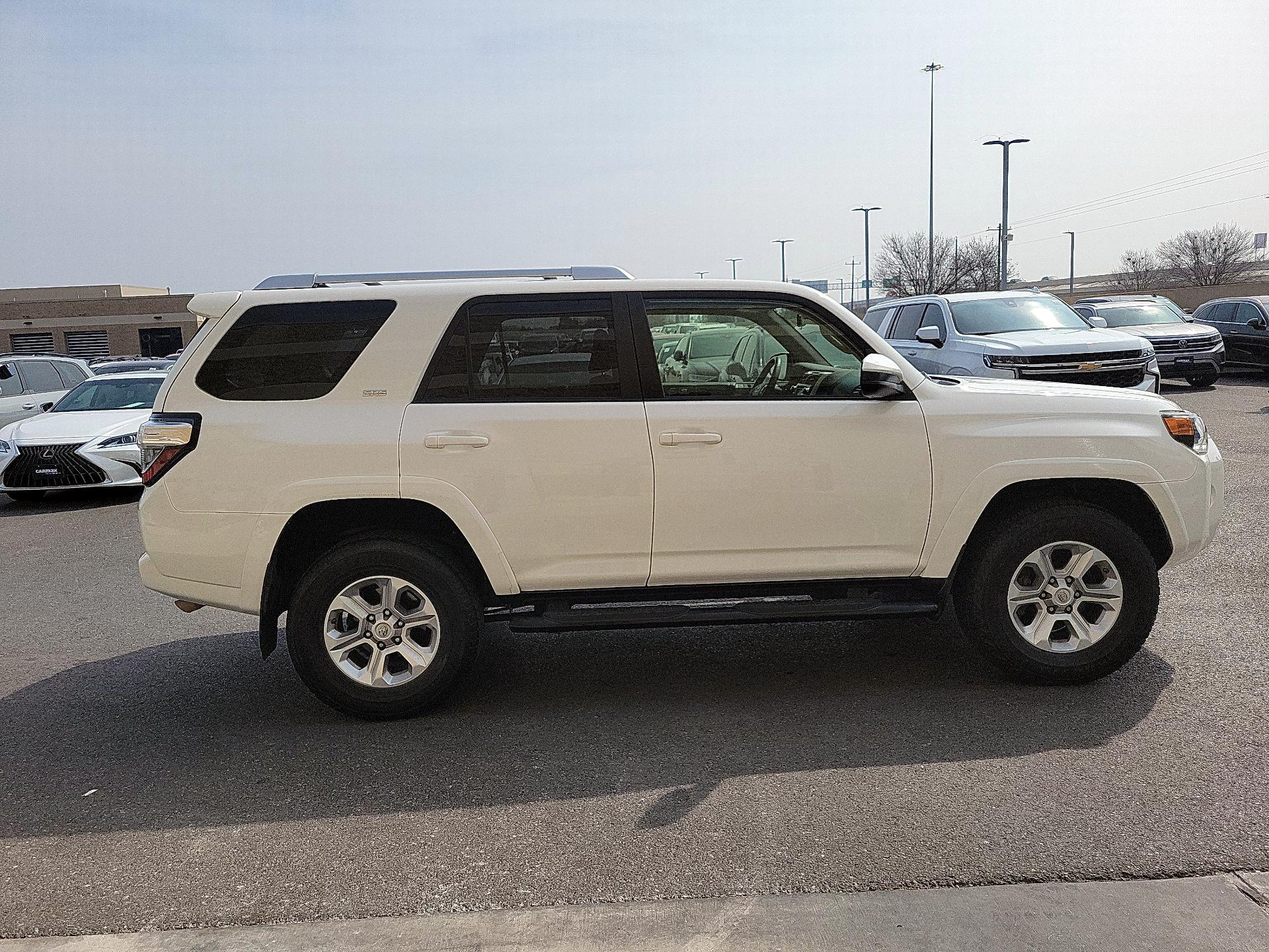 Thumbnail: 2018 Toyota 4Runner - 4