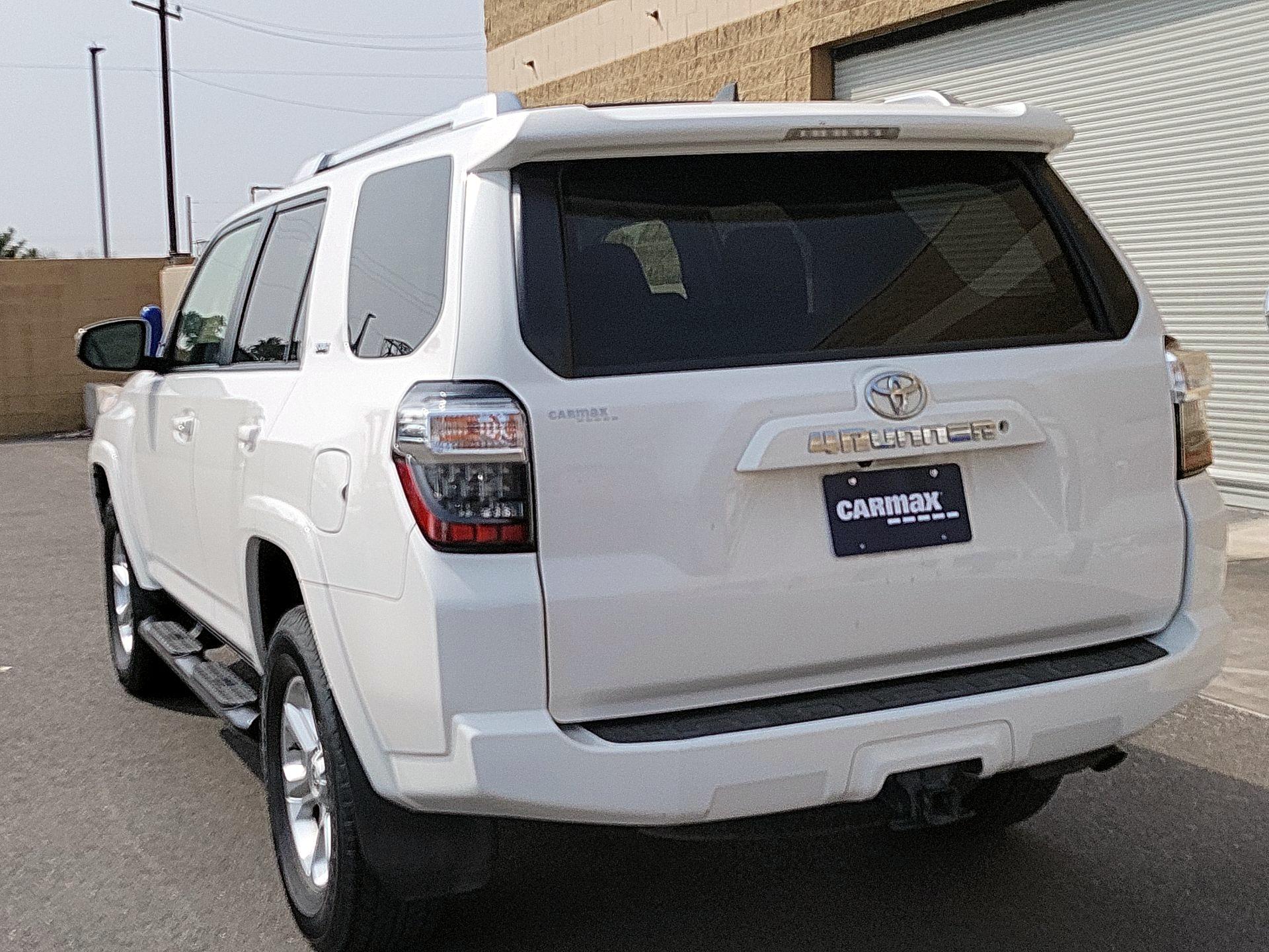 Thumbnail: 2018 Toyota 4Runner - 7