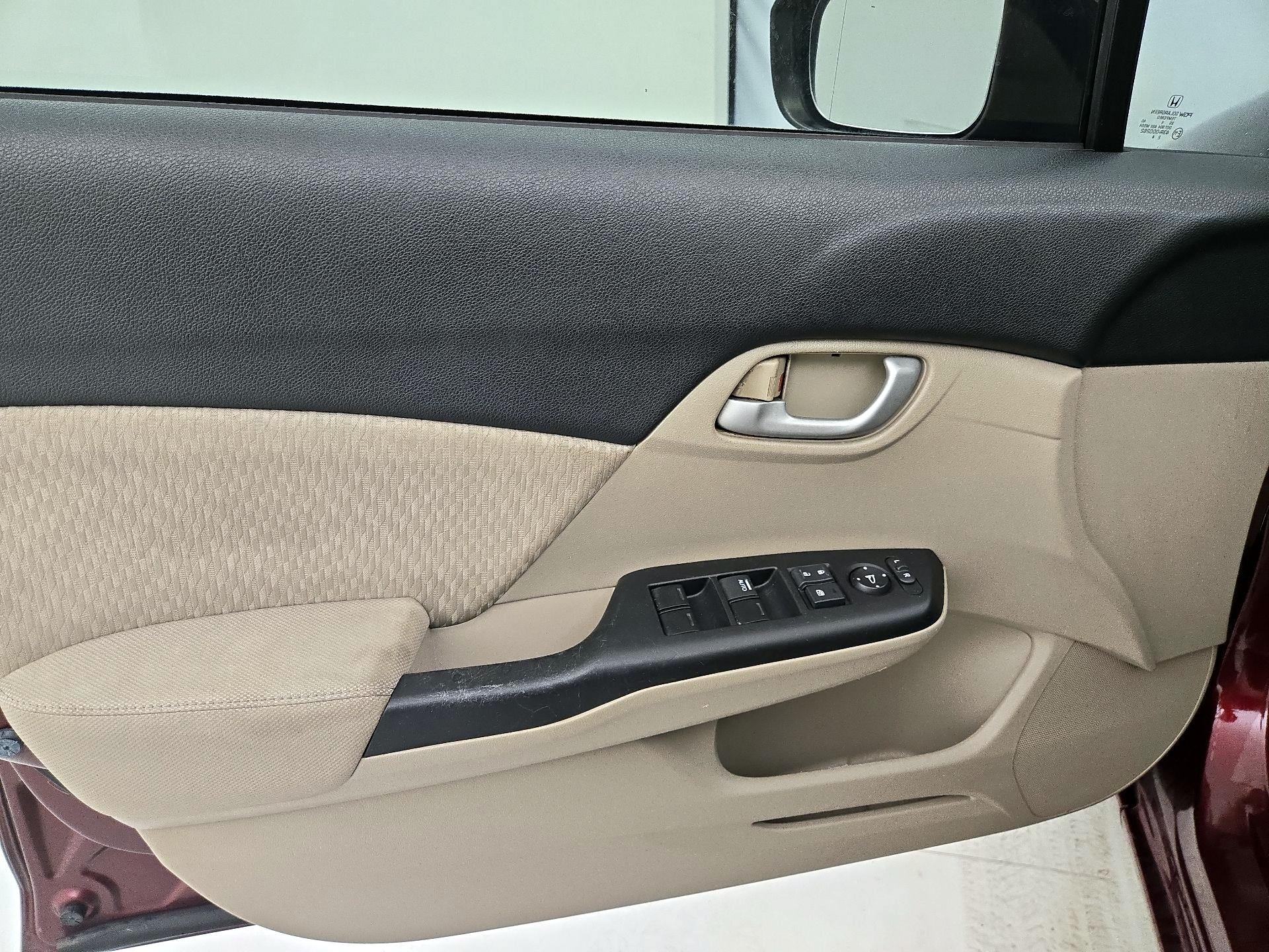 Thumbnail: 2014 Honda Civic - 12