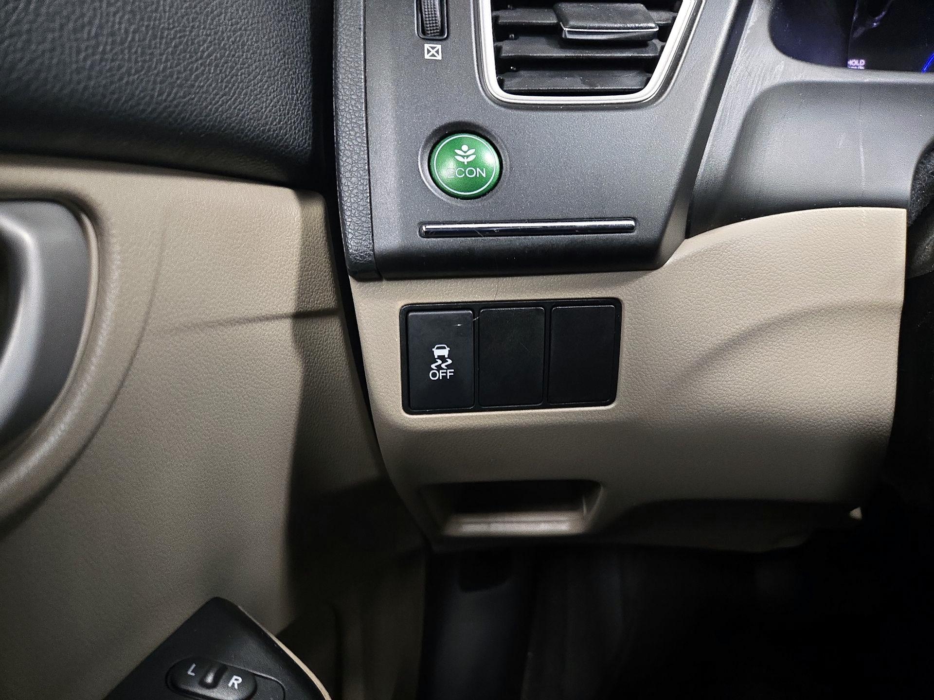 Thumbnail: 2014 Honda Civic - 13