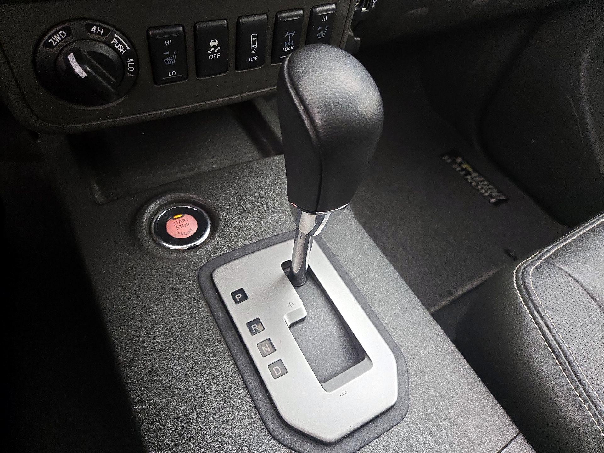 Thumbnail: 2020 Nissan Frontier - 18